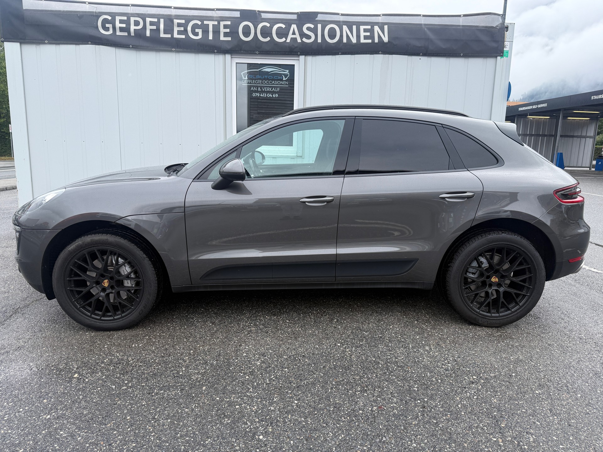 PORSCHE Macan S PDK *TOP-GEPLEGT*ALLE SERVICE BEI PORSCHE*MFK FRISCH*20" PORSCHE ALU*-image-6