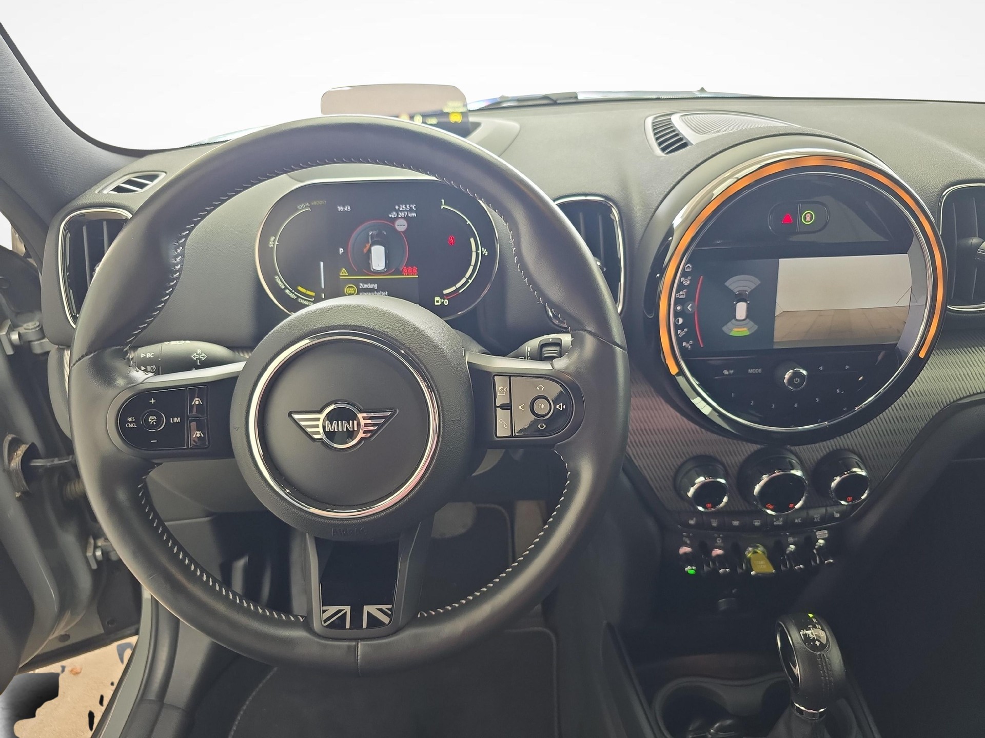 MINI Countryman F60 1.5i Cooper S E ALL4-image-19