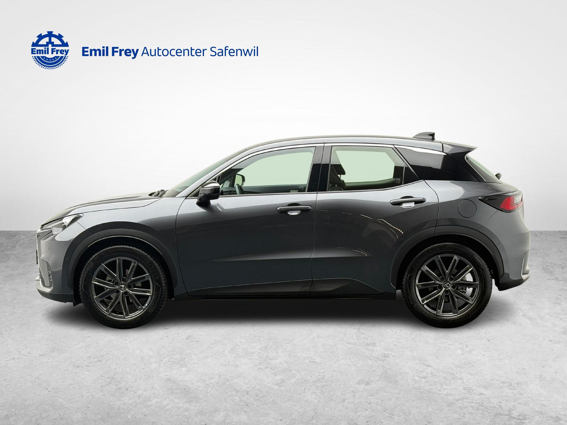 LEXUS LBX 1.5 Hybrid Relax AWD-showroom-element-1