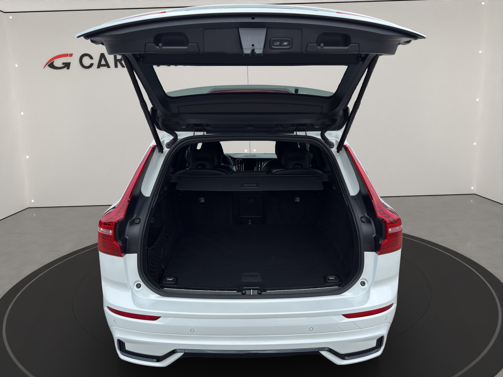 VOLVO XC60 2.0 B4 MH R-Design AWD-image-5