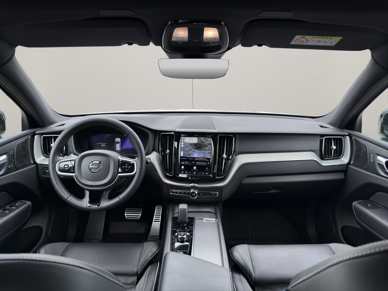 VOLVO XC60 2.0 B4 MH R-Design AWD-image-13