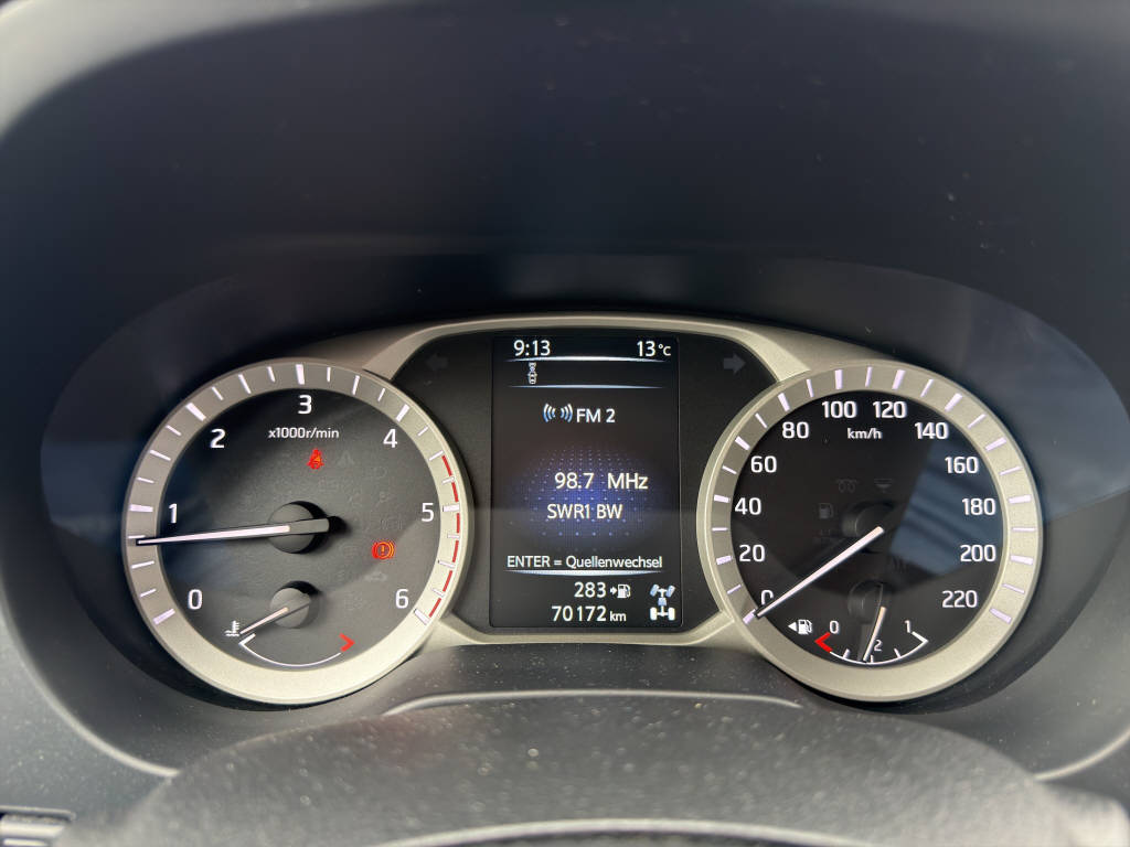 NISSAN Navara 2.3 dCi Double Cab Visia S/S-image-10