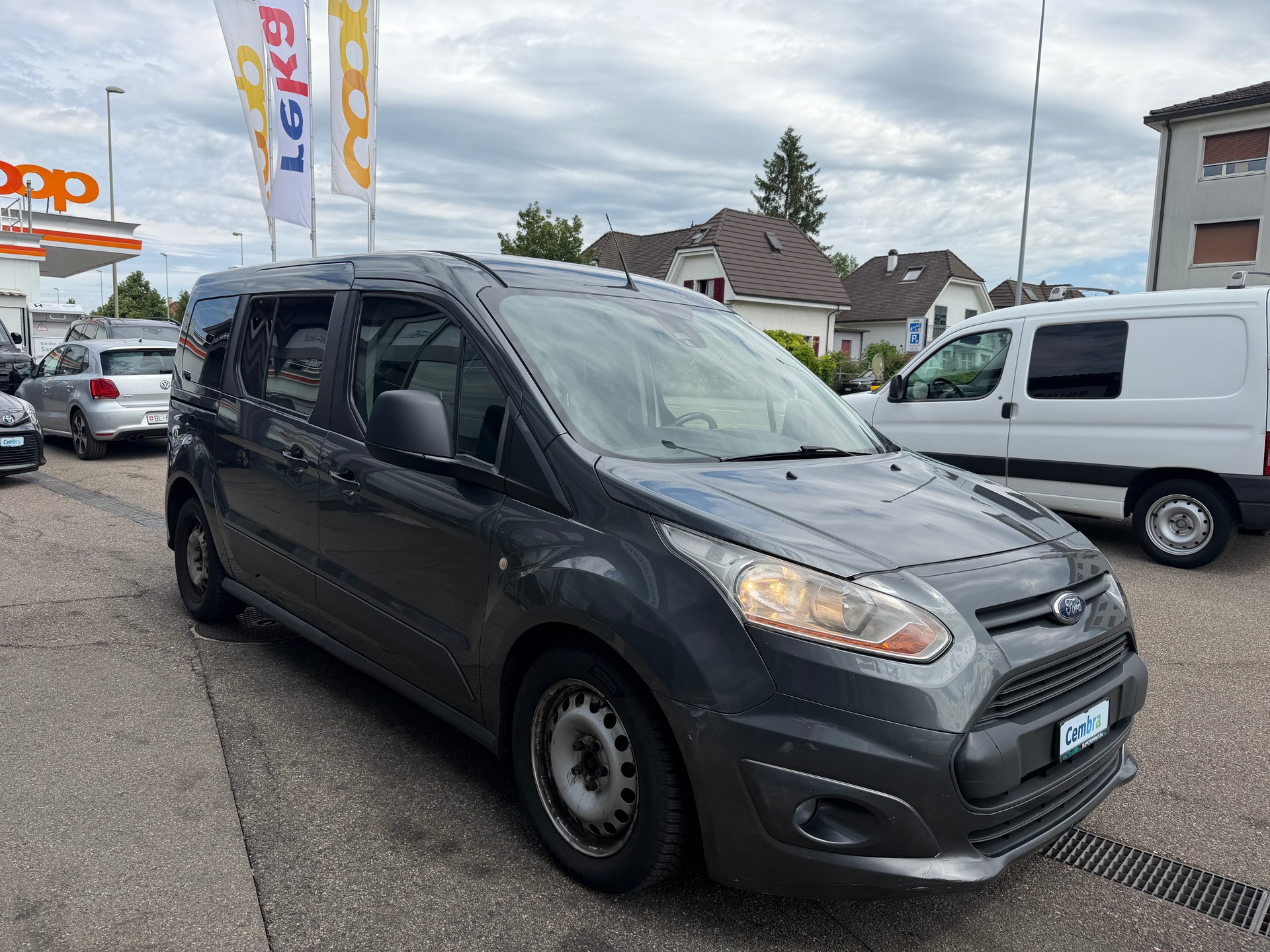 FORD Grand Tourneo Connect 1.6 TDCi Rollstuhl-Rampe Trend-image-6
