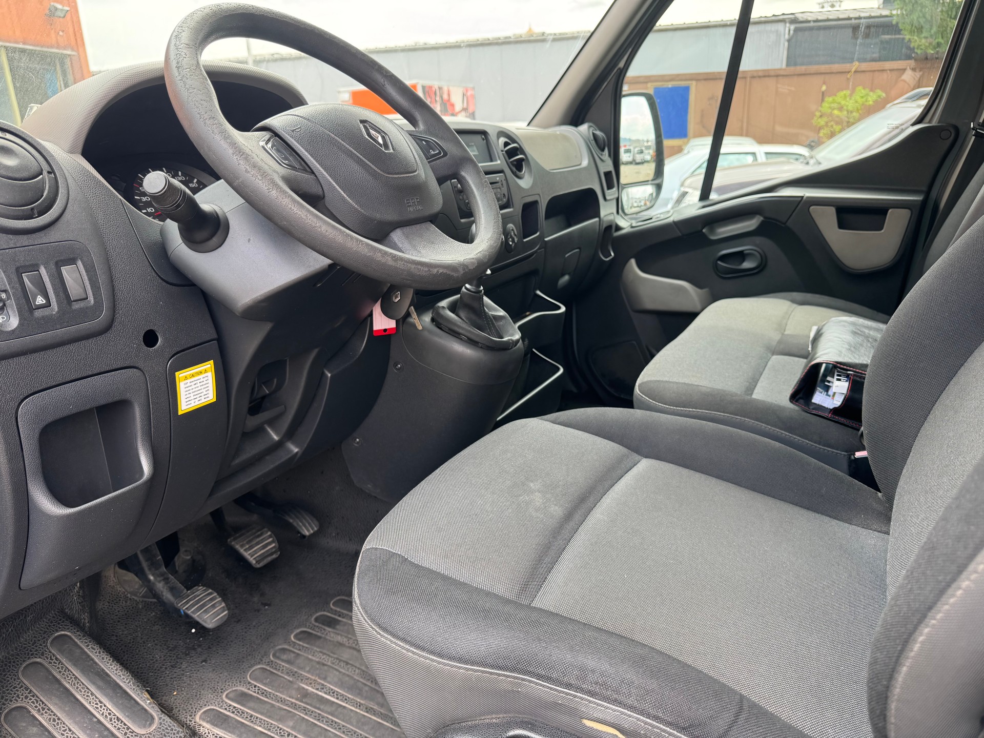 RENAULT MASTER-image-7