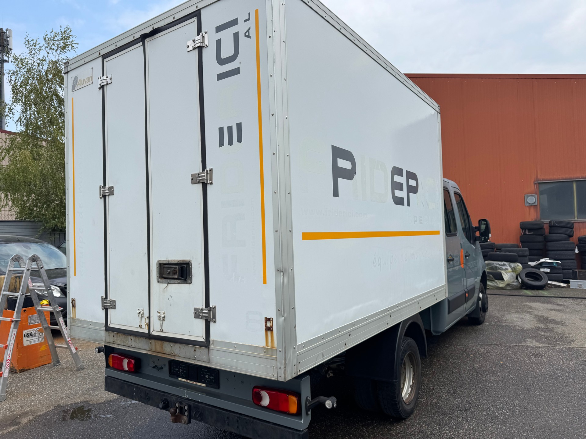 RENAULT MASTER-image-3