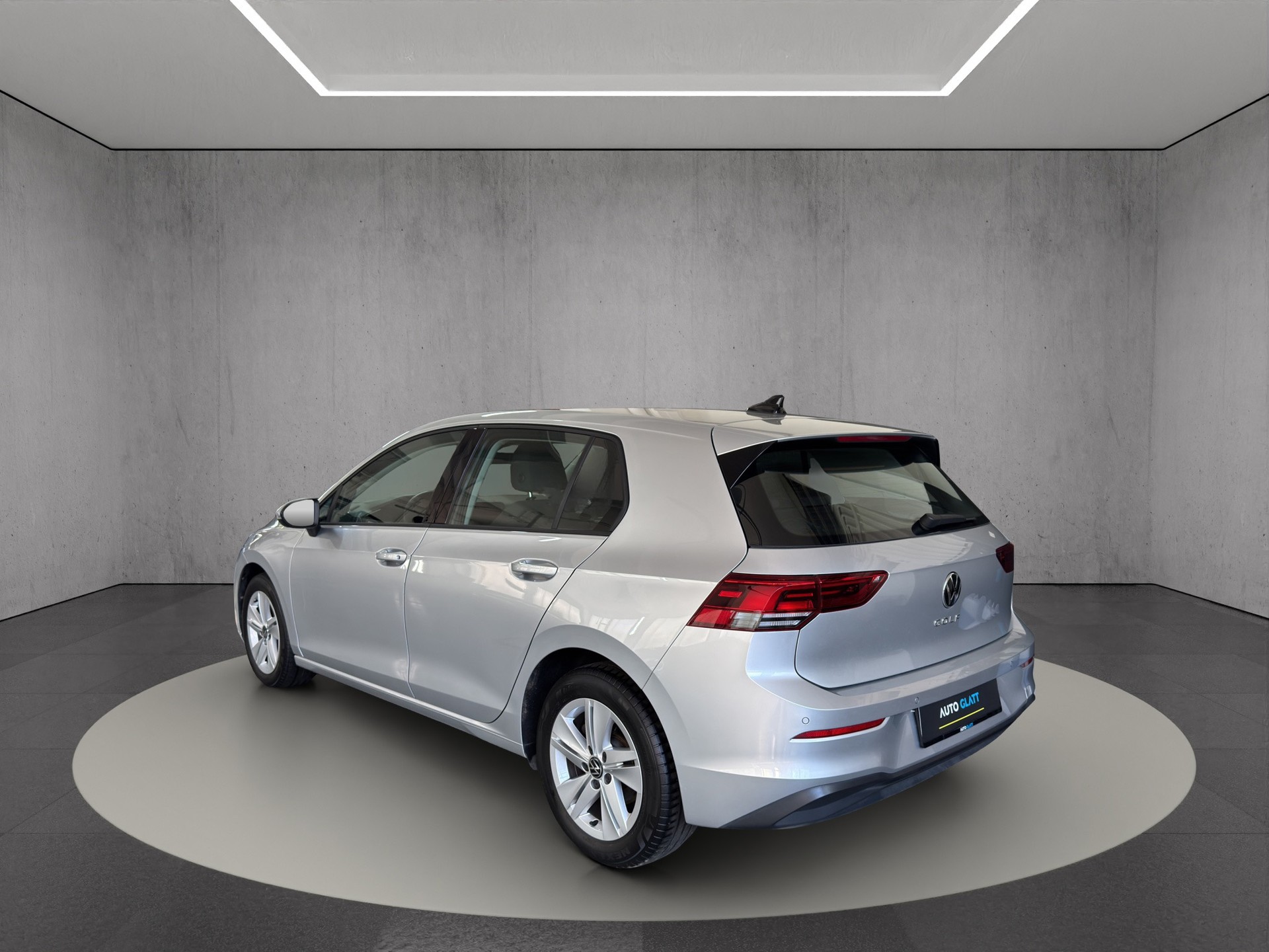 VW Golf 2.0 TDI Life Business DSG-image-4