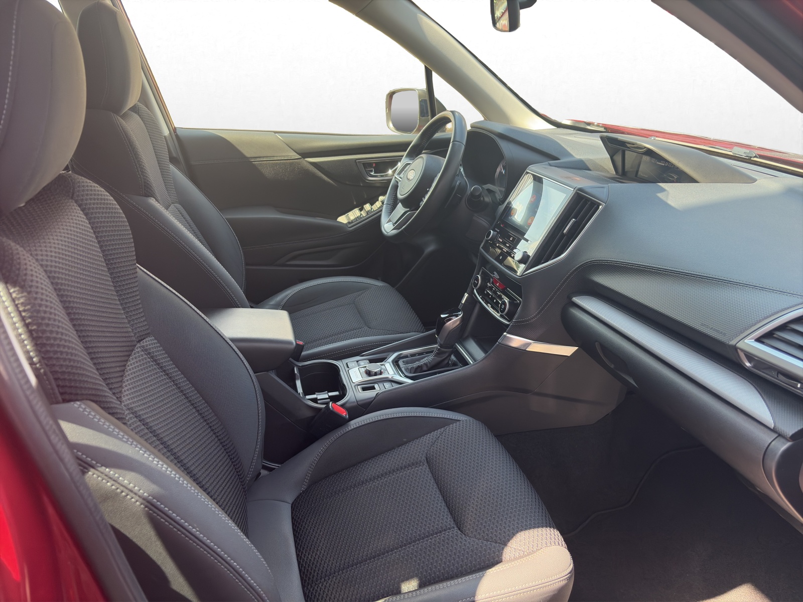 SUBARU Forester Station 2.0i e-Boxer Swiss Plus-image-13