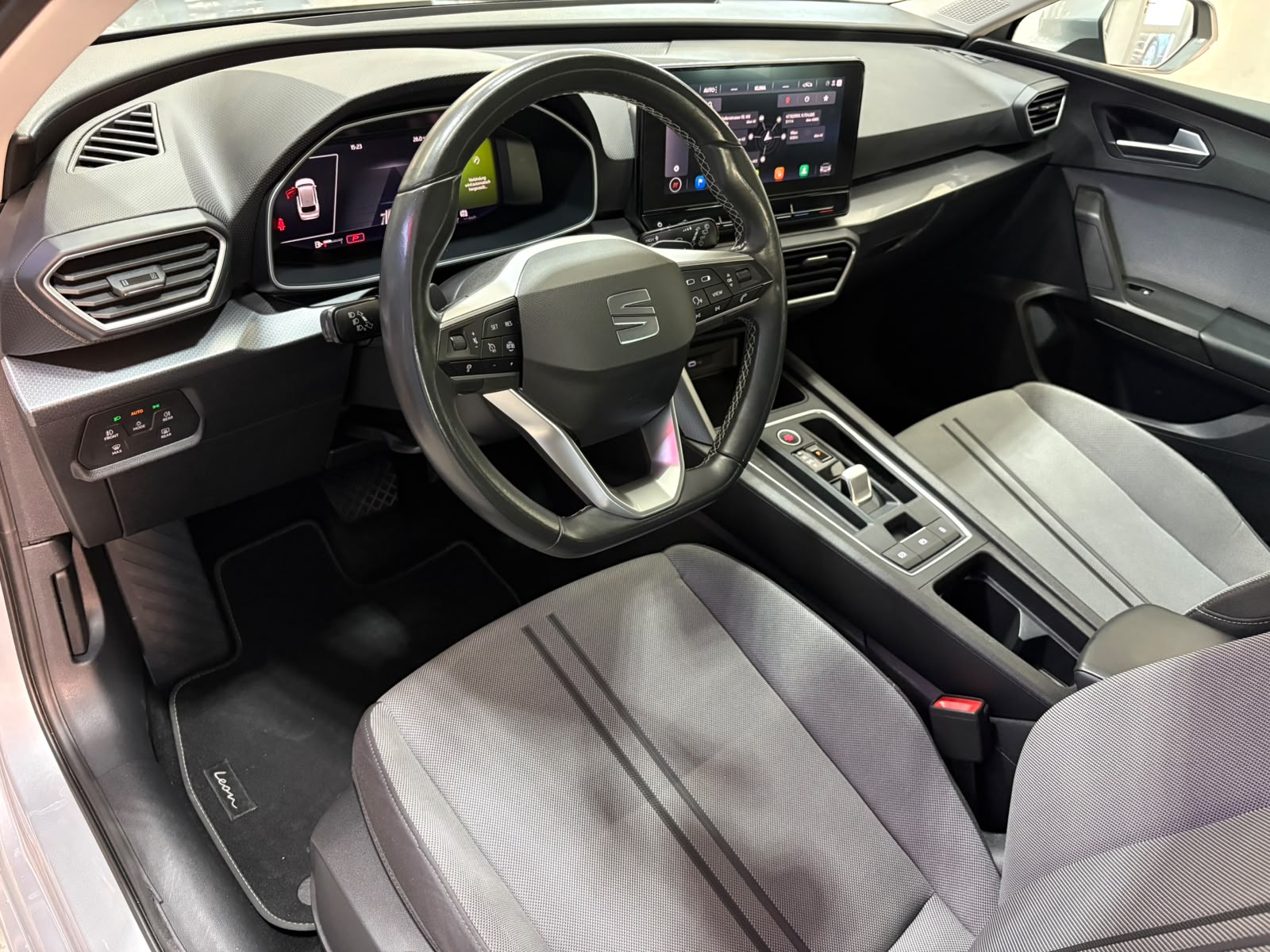SEAT Leon ST 2.0 TDI EVO DSG Style-image-12