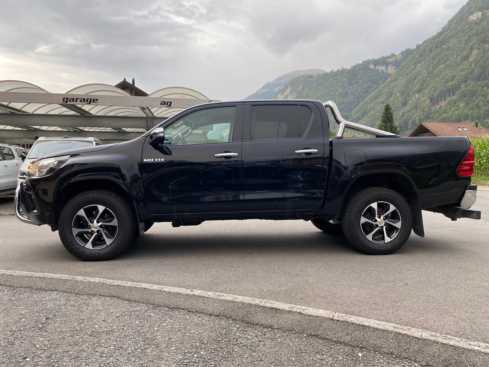 TOYOTA Hilux 2.4D-4D Sol DoubleCab 4x4 A-image-0
