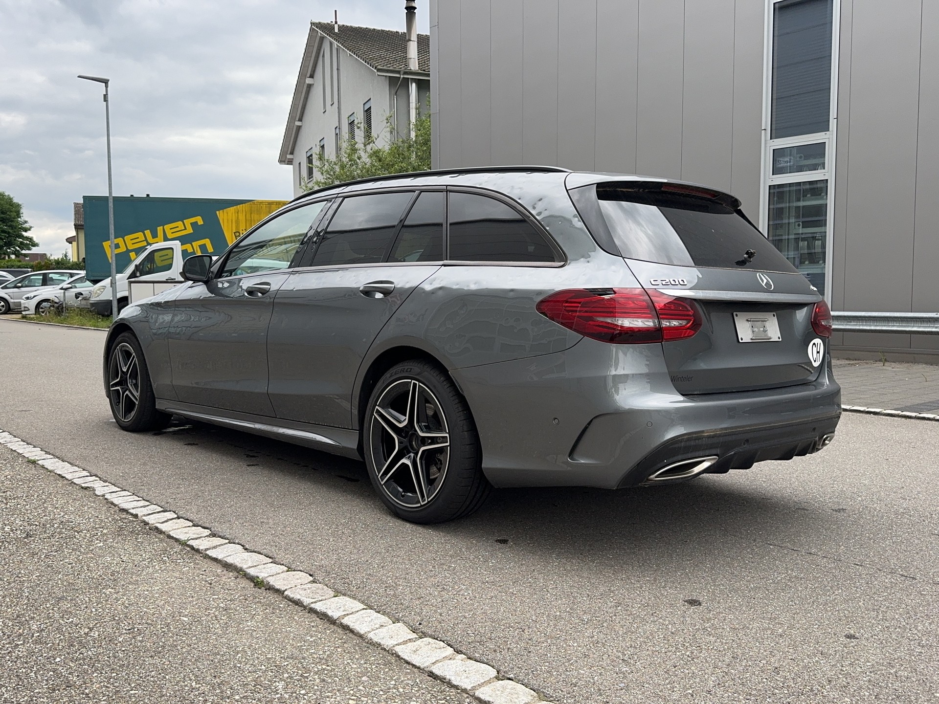 MERCEDES-BENZ C 200 Swiss Star AMG Line 4M 9G-Tronic-image-4