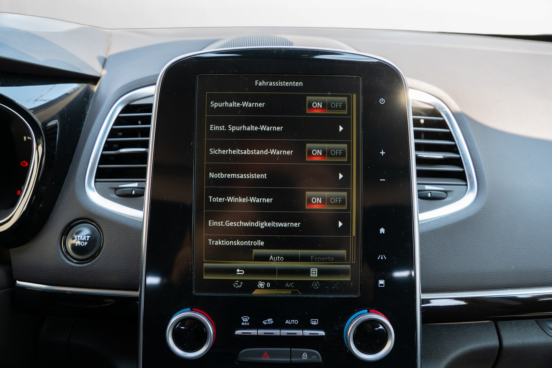 RENAULT Espace 1.6 TCe Intens EDC-image-18