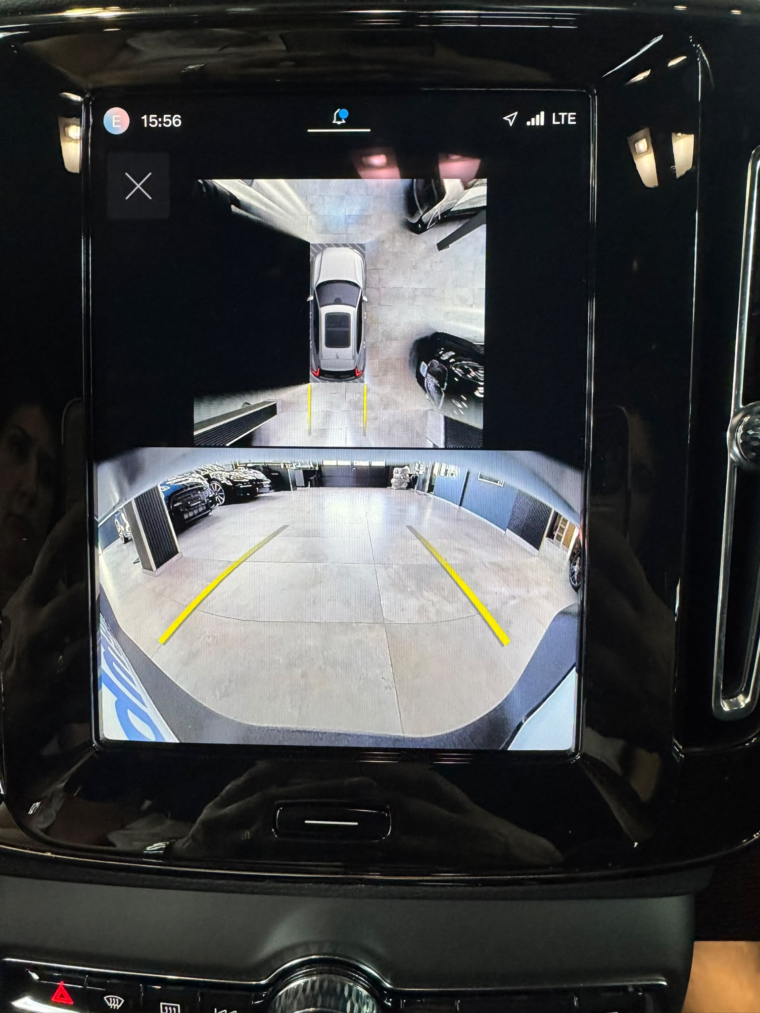 VOLVO XC40 B4 Benzin Mild Hybrid Ultra Dark DCT-image-18