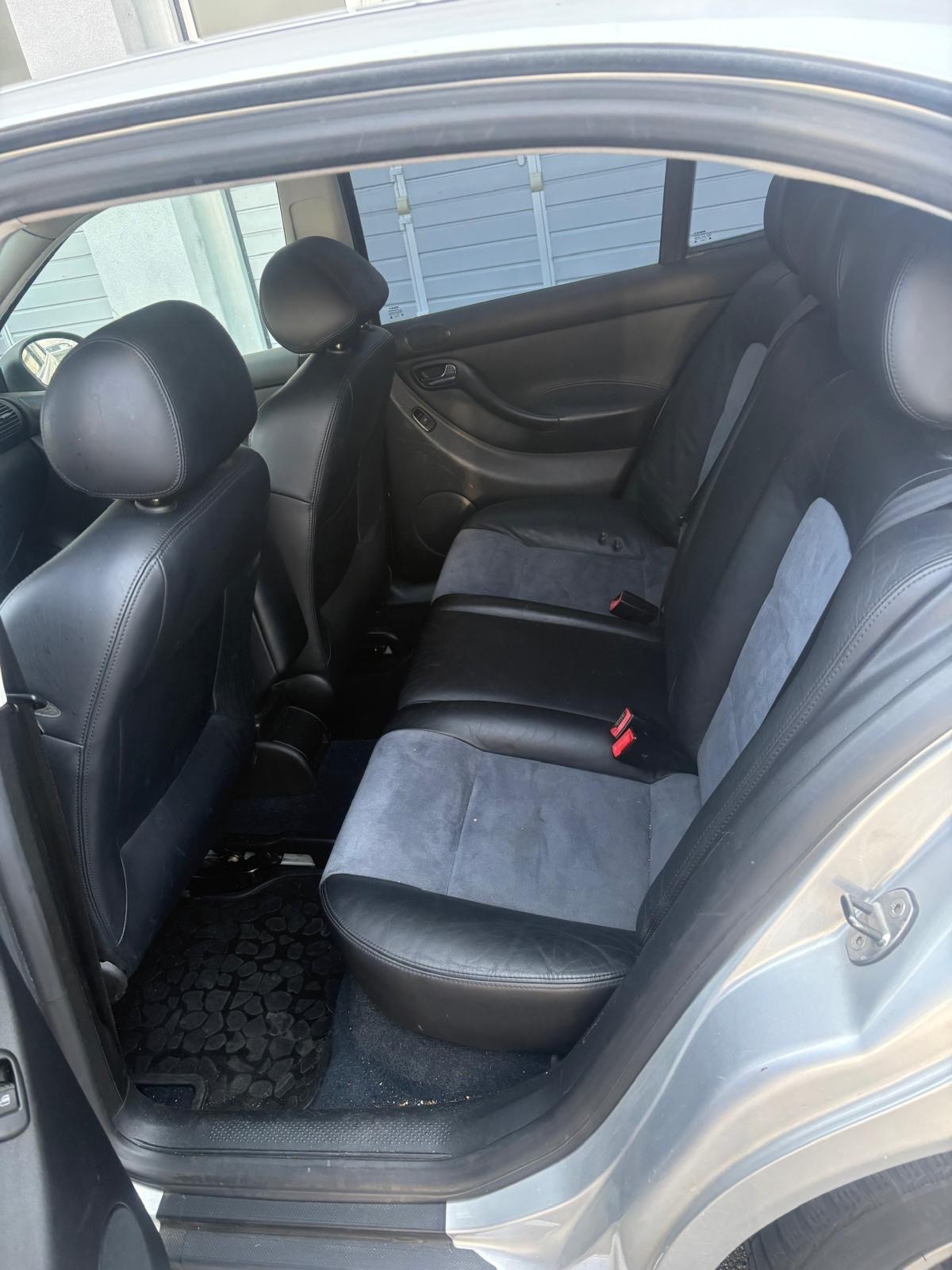 SEAT Leon 1.8 T Top Sport-image-3