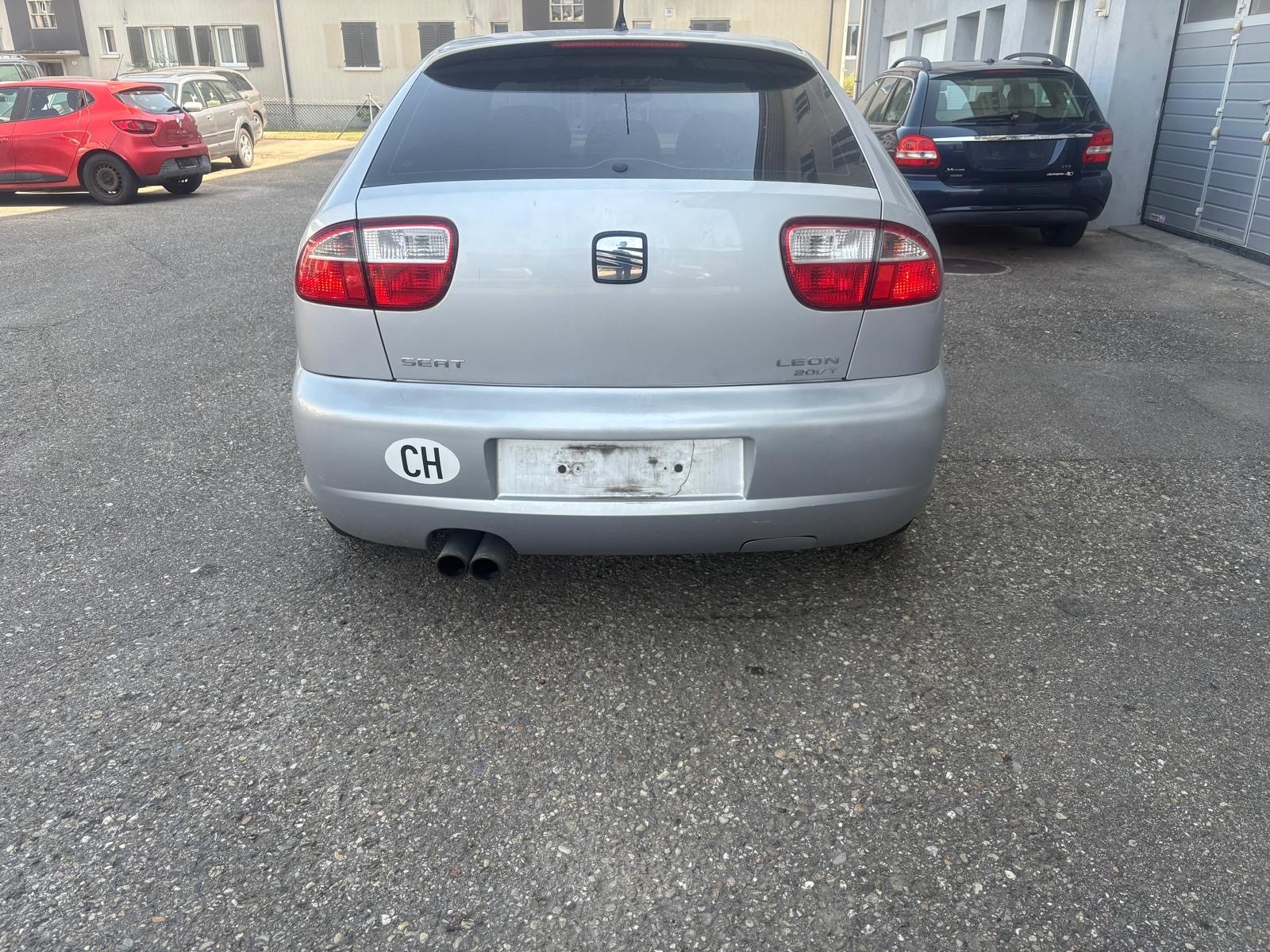 SEAT Leon 1.8 T Top Sport-image-5