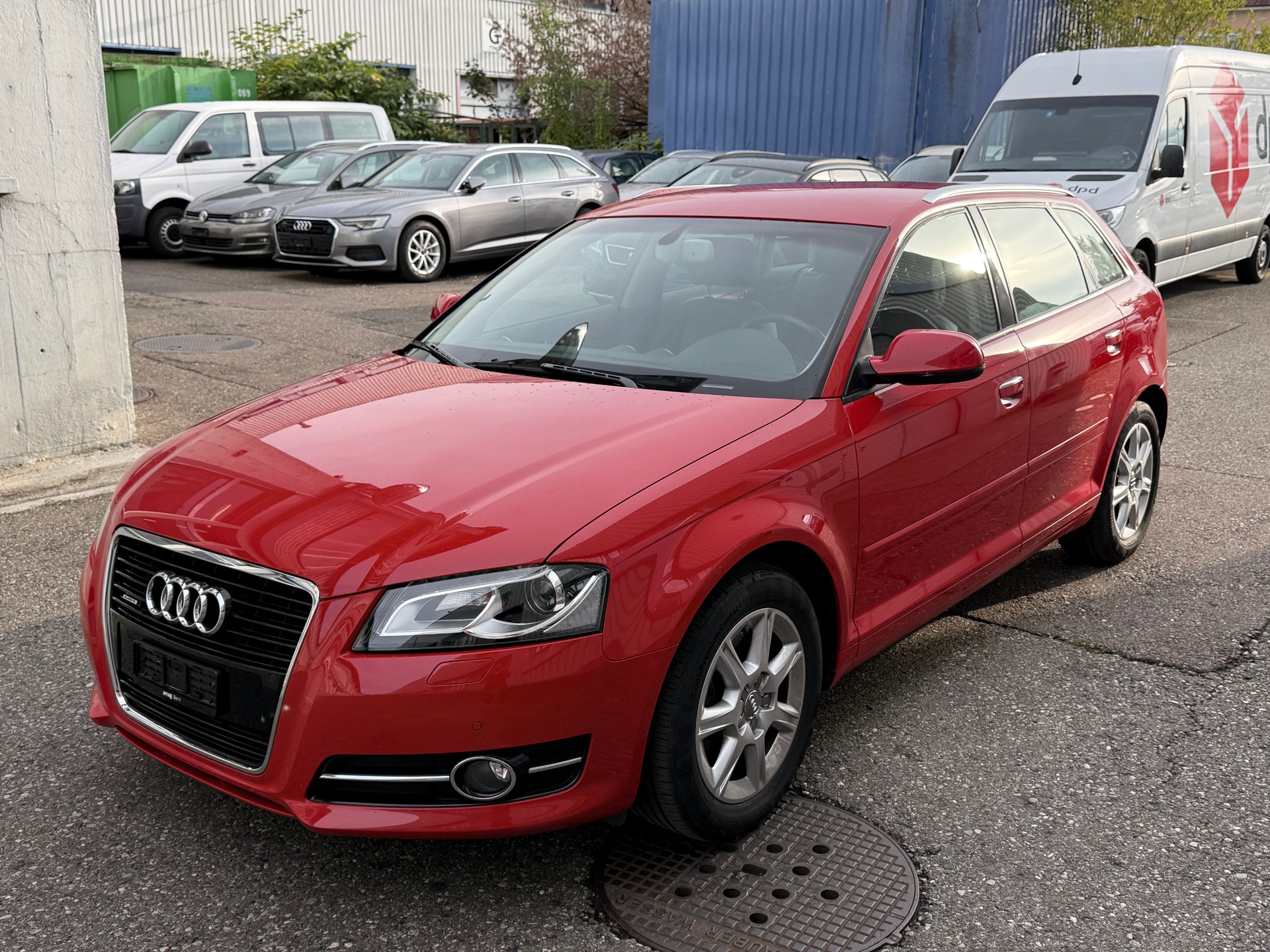 AUDI A3 Sportback 2.0 TFSI Ambition quattro S-tronic-image-1