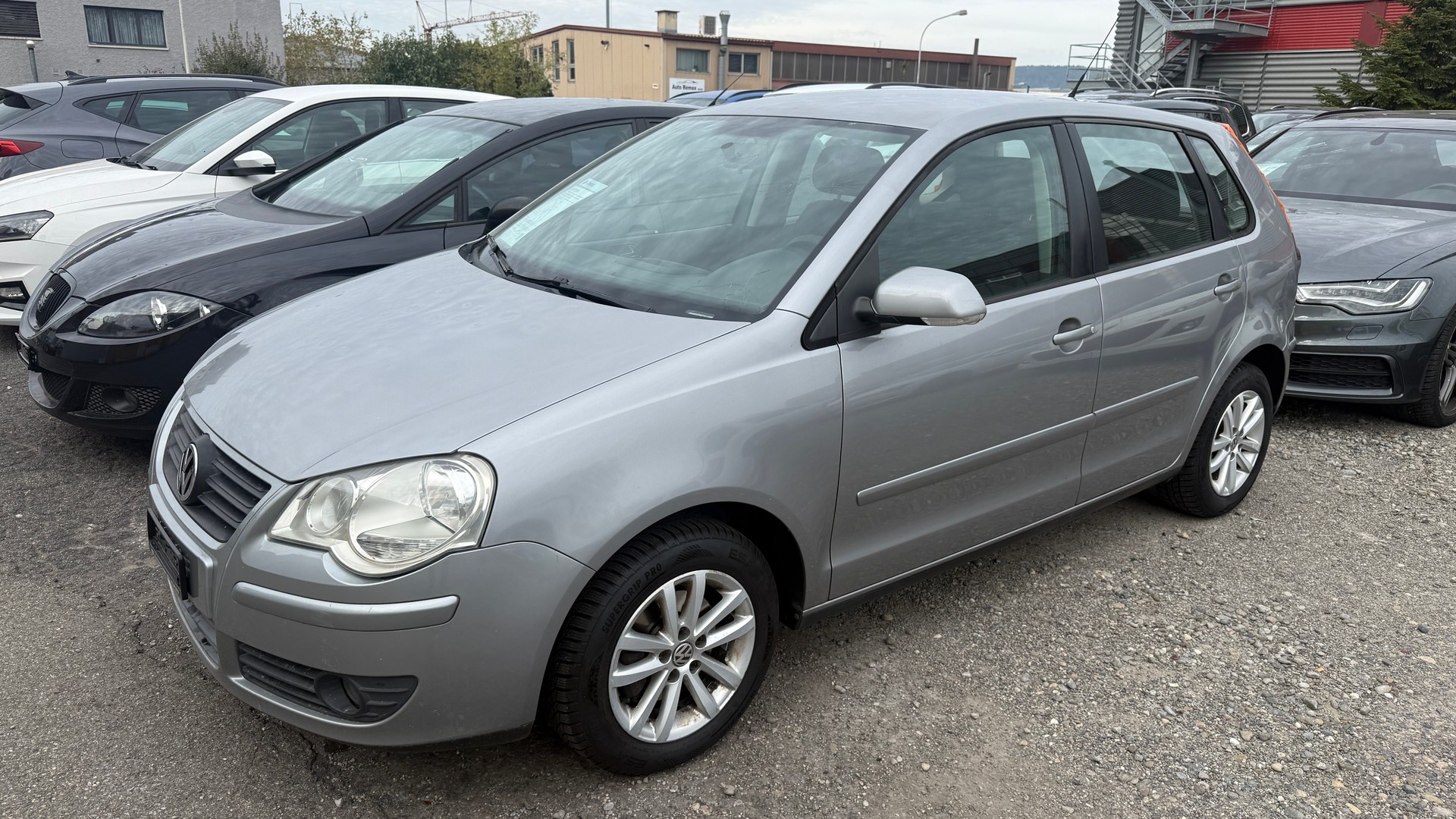 VW Polo 1.4 16V Comfortline, frisch ab MFK, Servicegepflegt, Hagelschaden Preisreduktion 3990 auf 2300-image-0