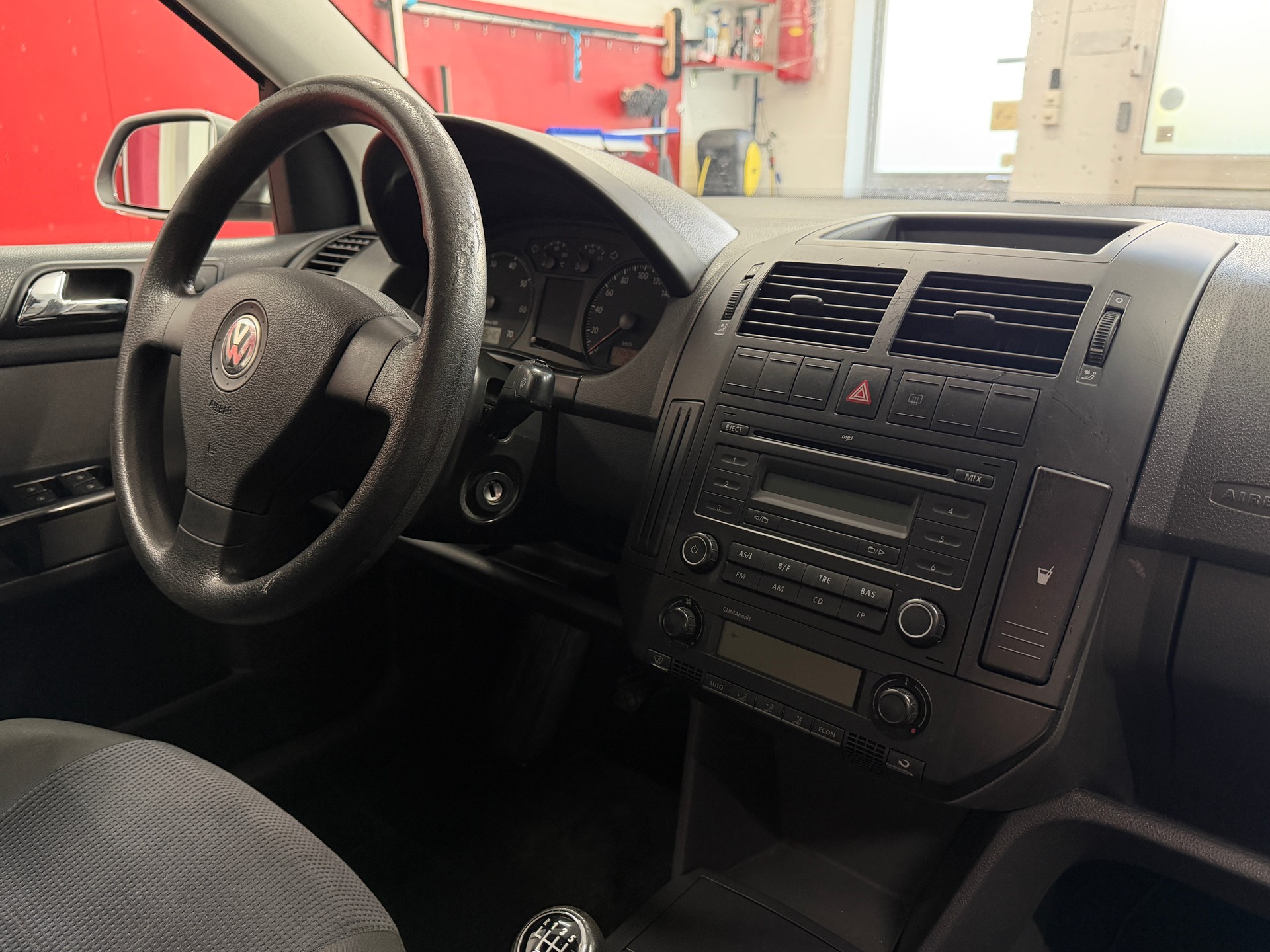 VW Polo 1.4 16V Comfortline, frisch ab MFK, Servicegepflegt, Hagelschaden Preisreduktion 3990 auf 2300-image-20
