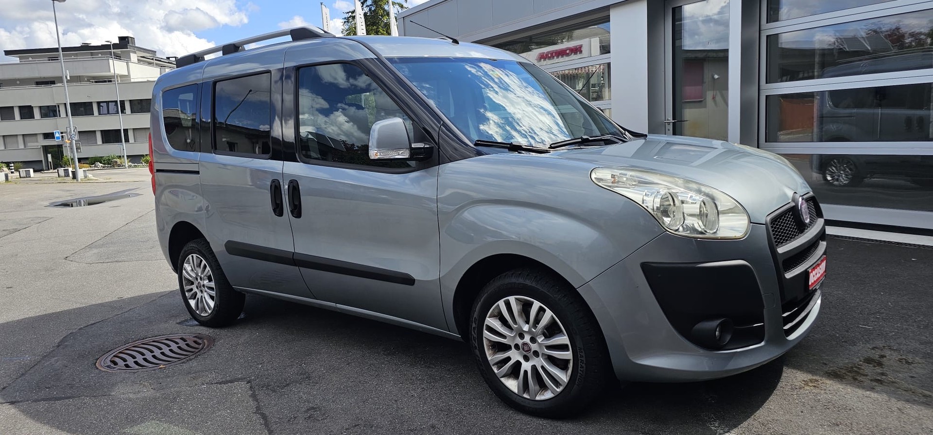 FIAT Doblò 1.4 Emotion-image-2