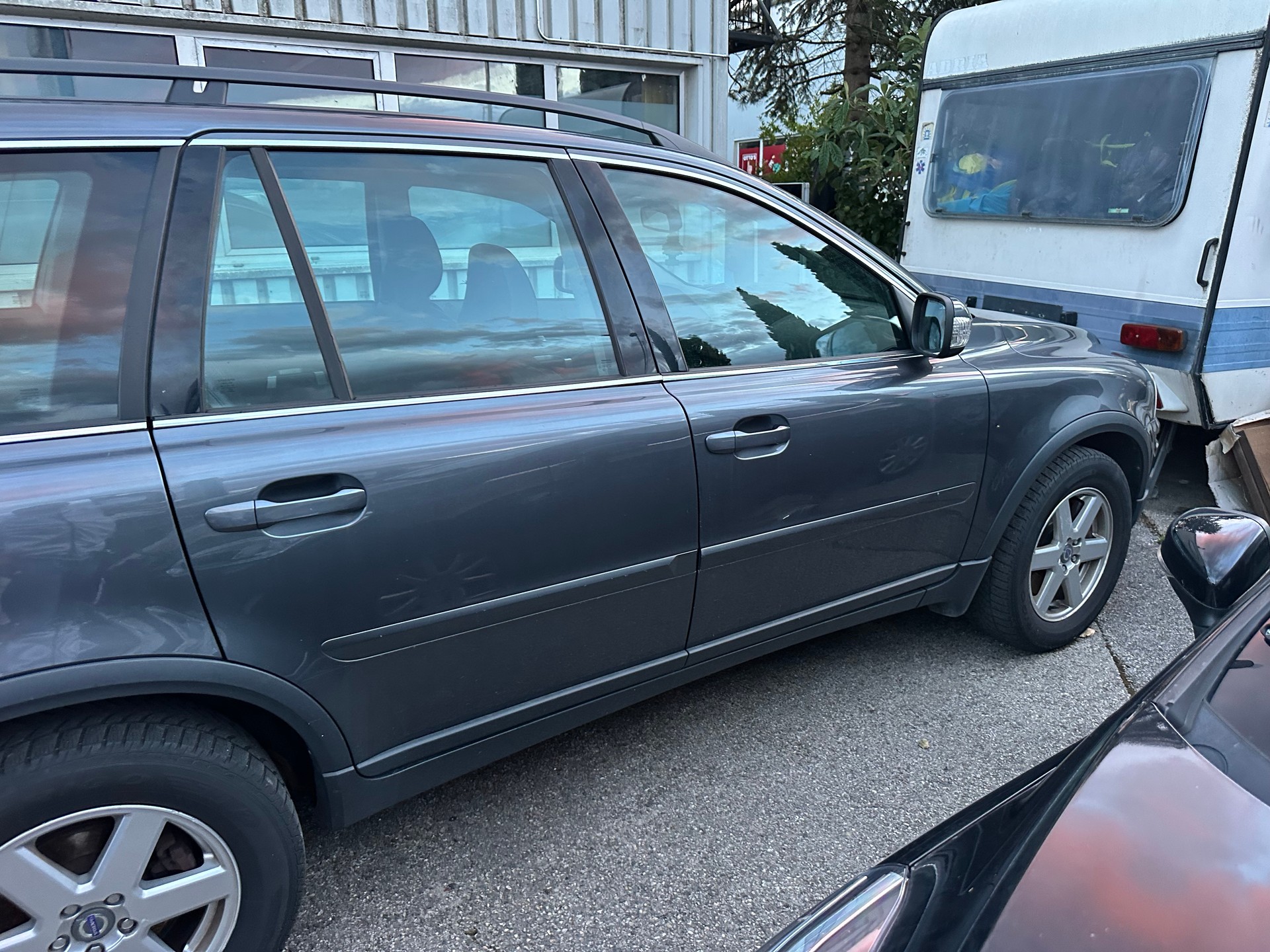 VOLVO XC90 D5 AWD Executive Geartronic-image-11