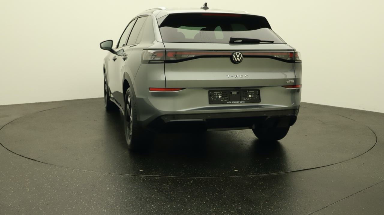 VW T-Roc 1.5 eTSI mHEV R-Line DSG-image-3