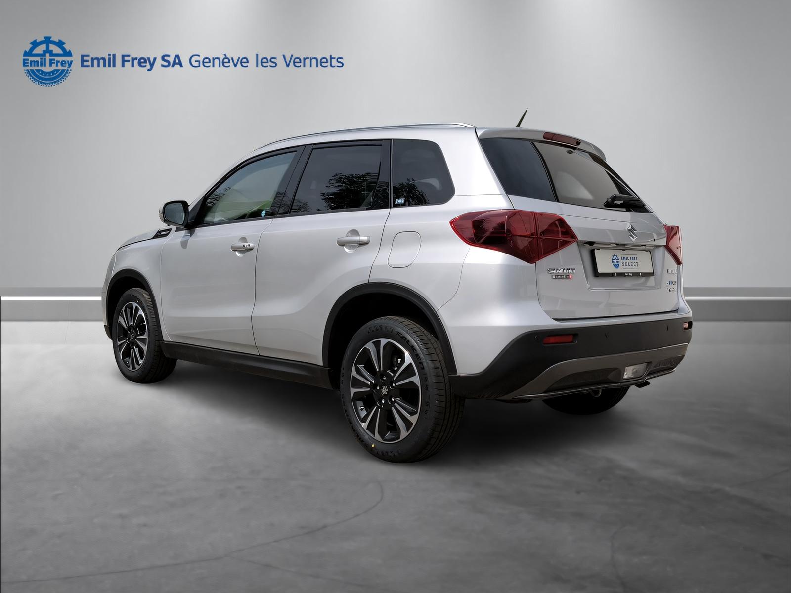 SUZUKI Vitara 1.5 Compact Top Hybrid 4x4-image-8