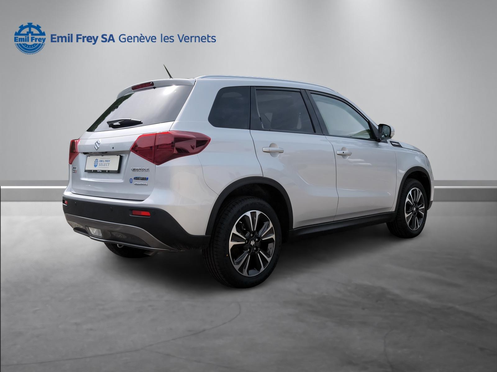 SUZUKI Vitara 1.5 Compact Top Hybrid 4x4-image-9