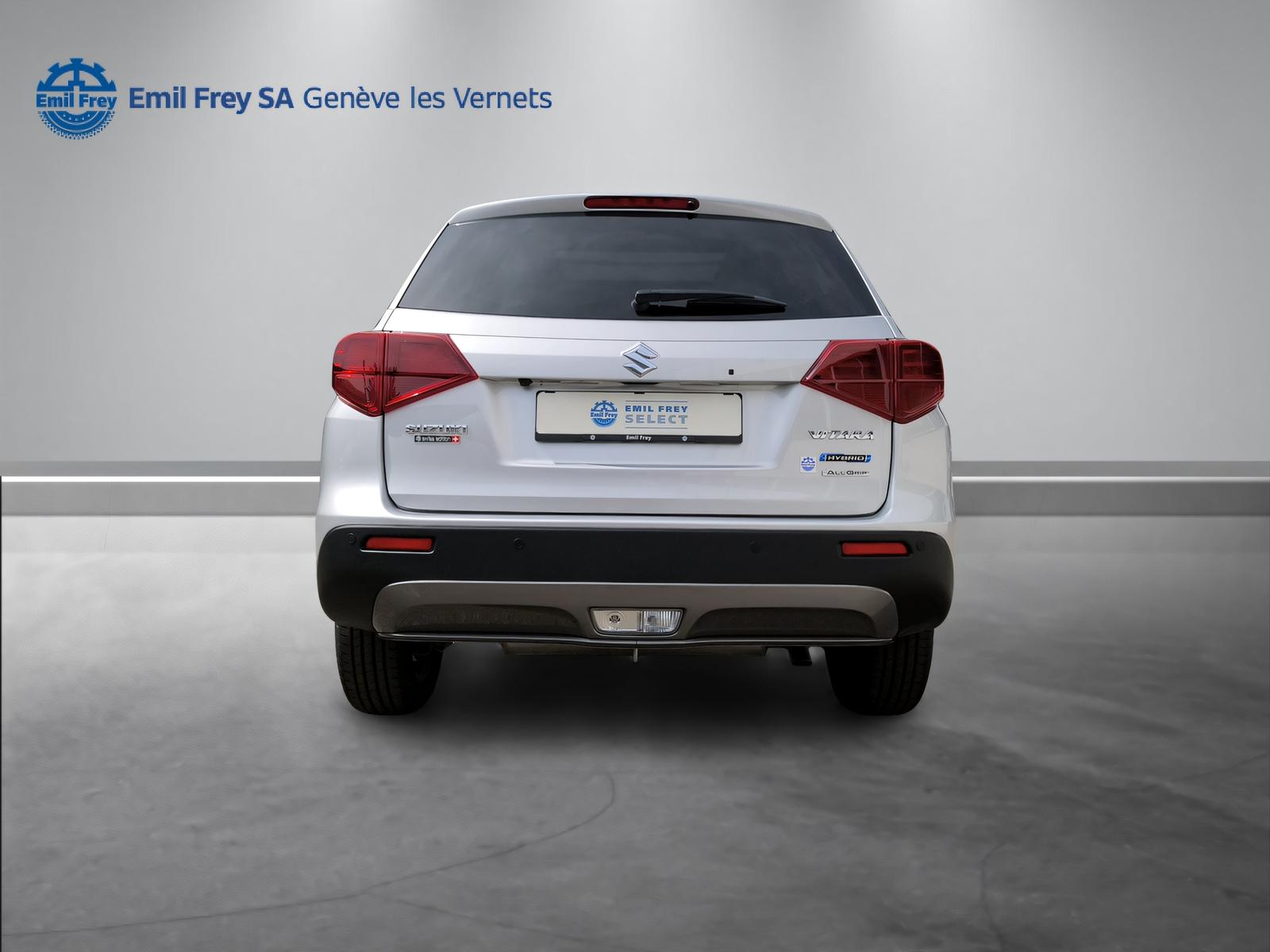 SUZUKI Vitara 1.5 Compact Top Hybrid 4x4-image-13