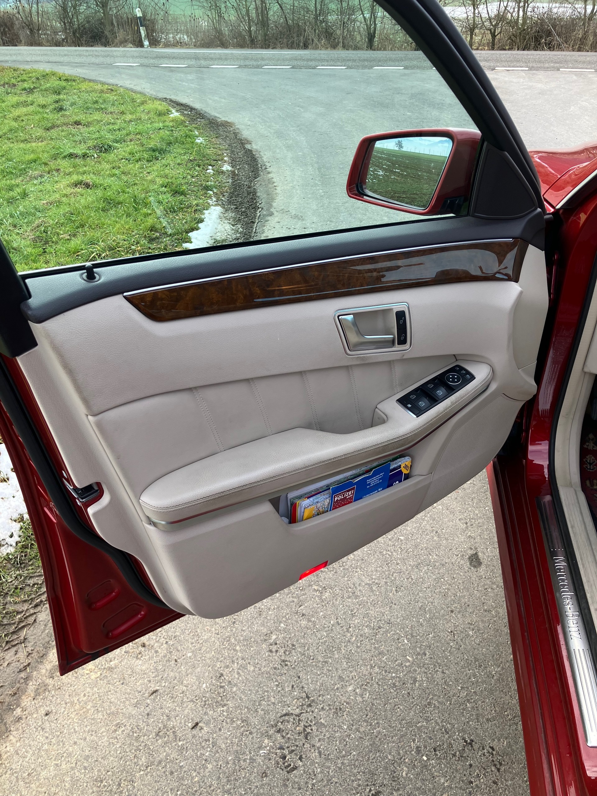 MERCEDES-BENZ E 350 CDI BlueTec-image-5