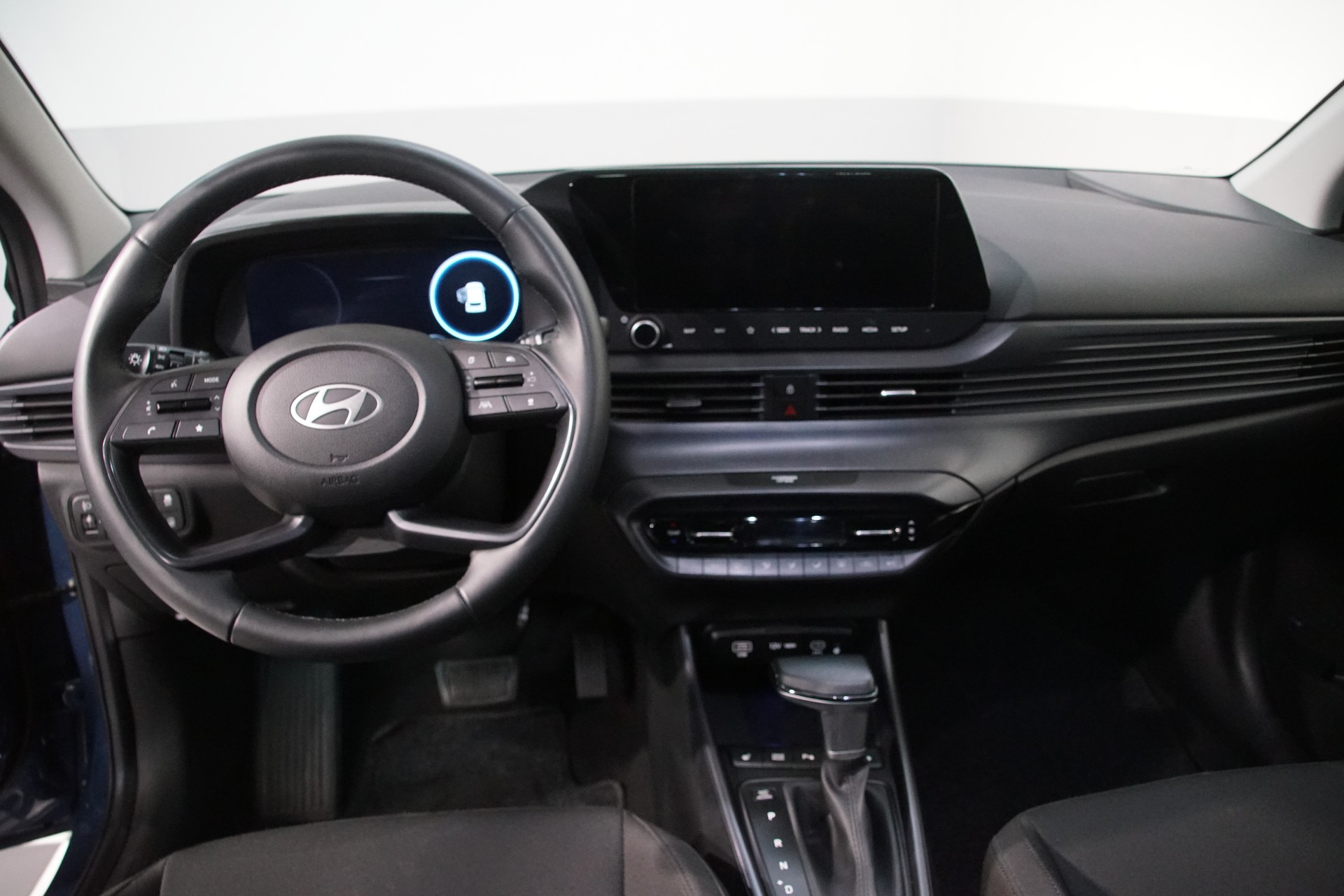 HYUNDAI i20 1.0 T-GDi Vertex DCT ++SWISS++-image-14