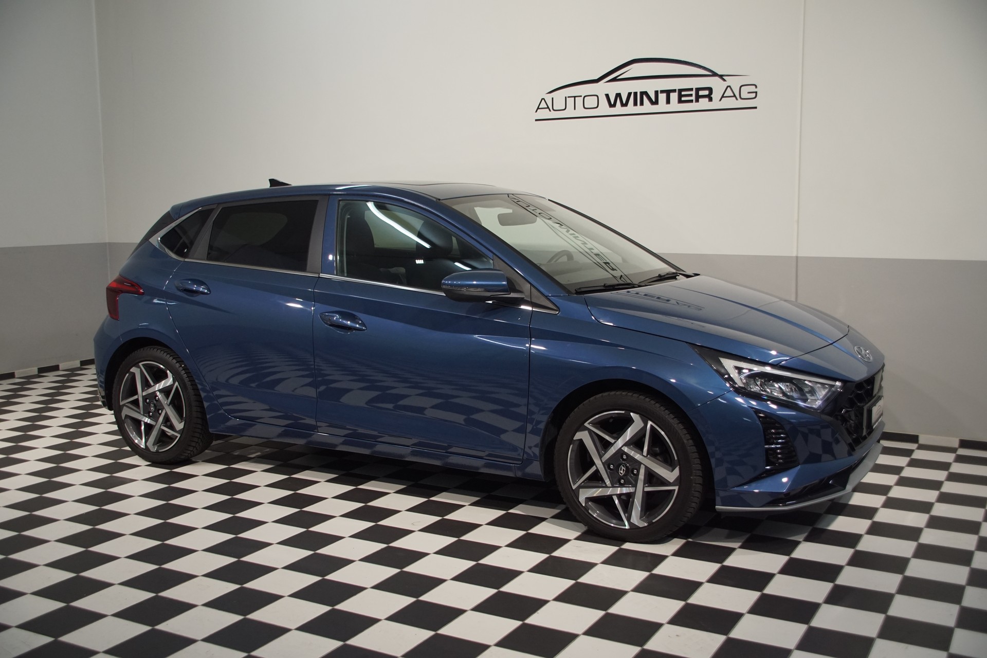 HYUNDAI i20 1.0 T-GDi Vertex DCT ++SWISS++-image-3