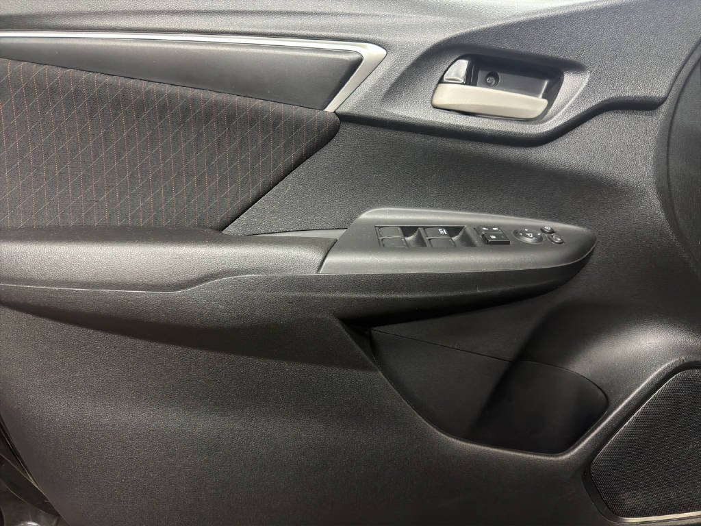 HONDA 1.5i-VTEC Dynamic CVT-image-6