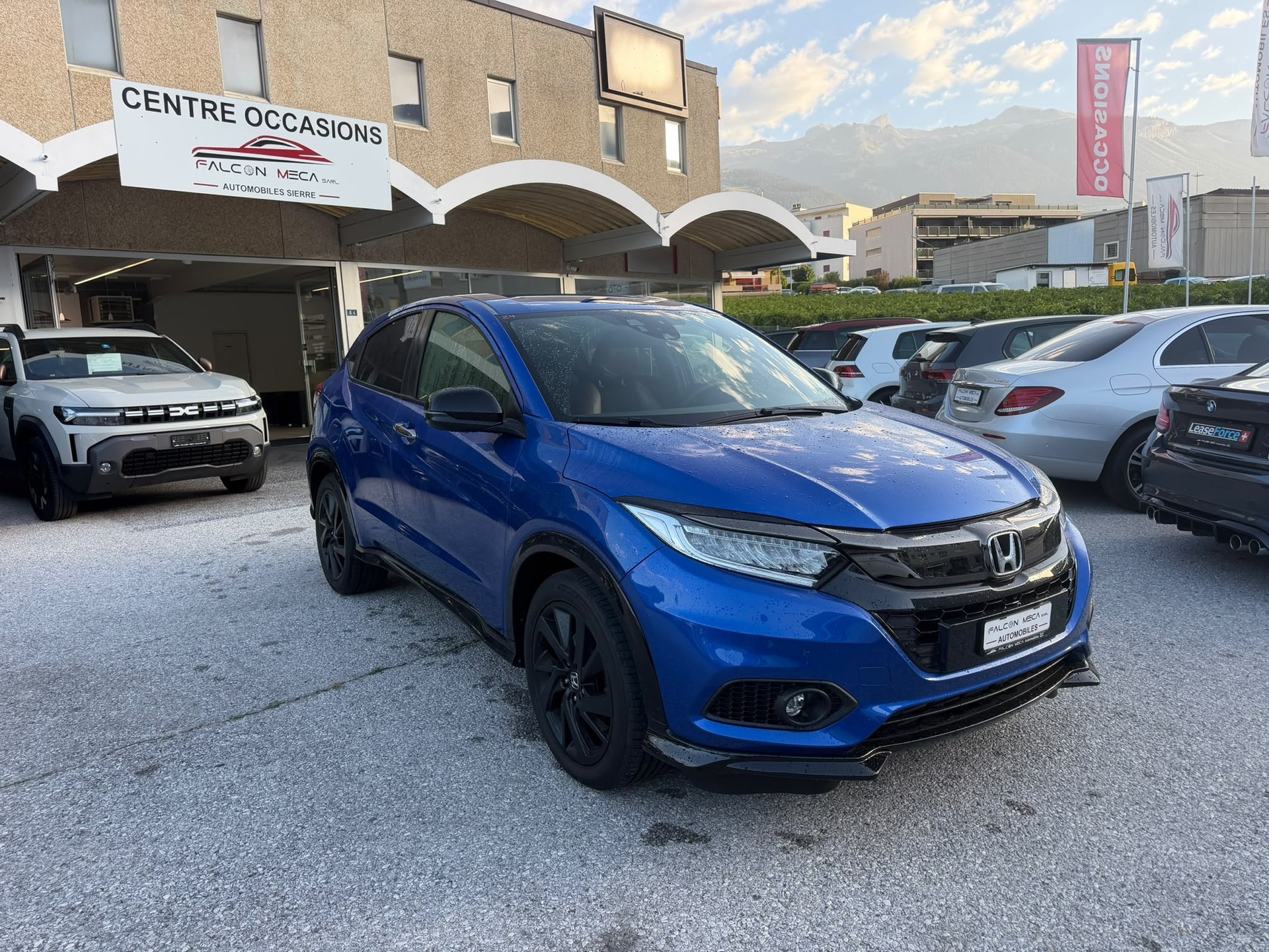 HONDA HR-V 1.5i-VTEC Turbo CVT-image-0