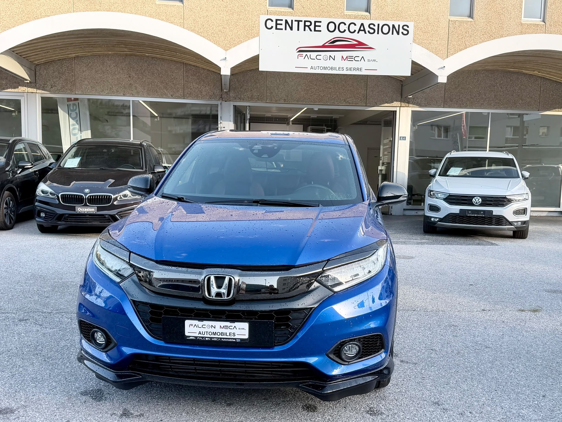 HONDA HR-V 1.5i-VTEC Turbo CVT-image-2