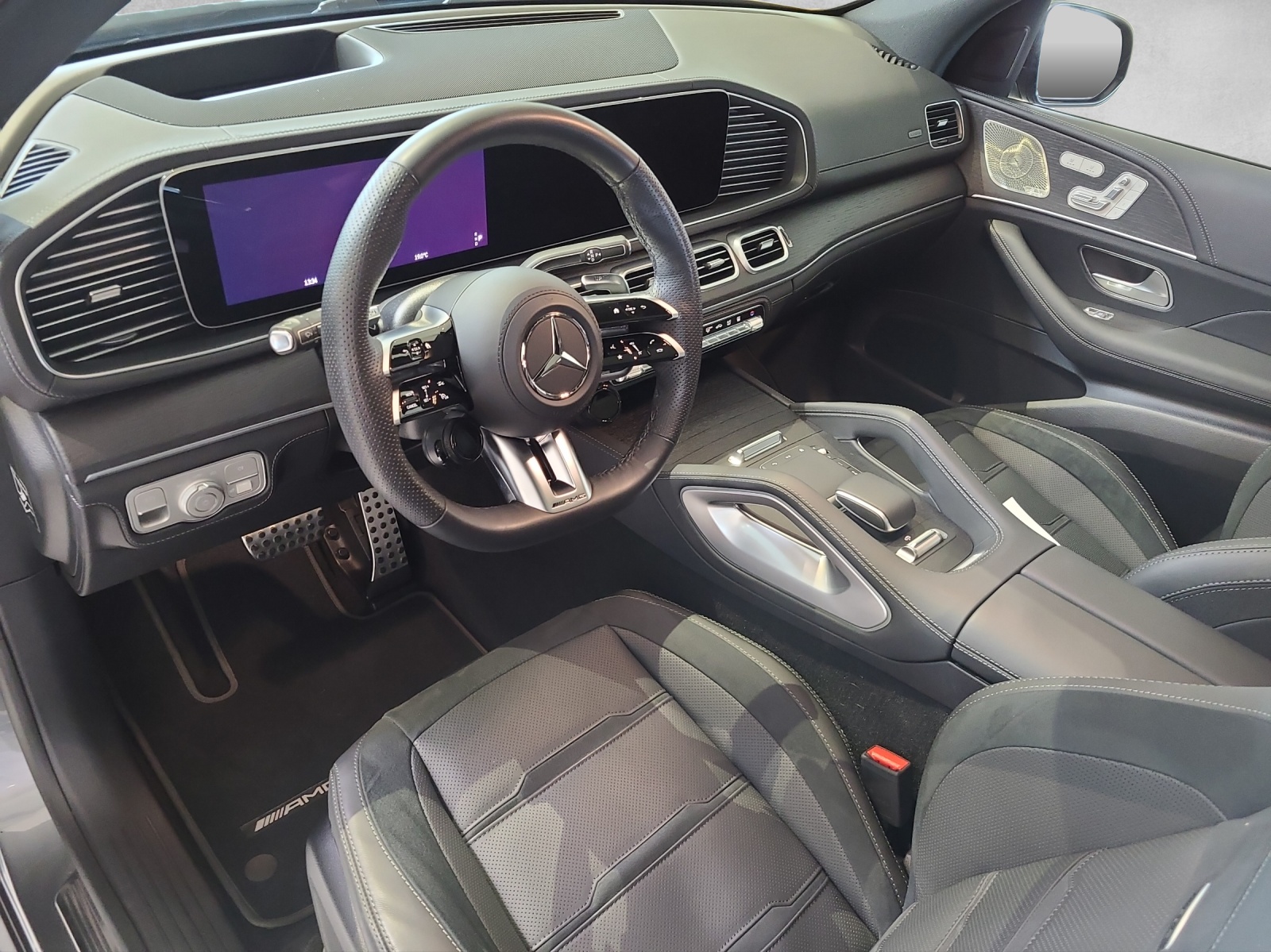 MERCEDES-BENZ GLE 53 Hybrid AMG 4matic+-image-13