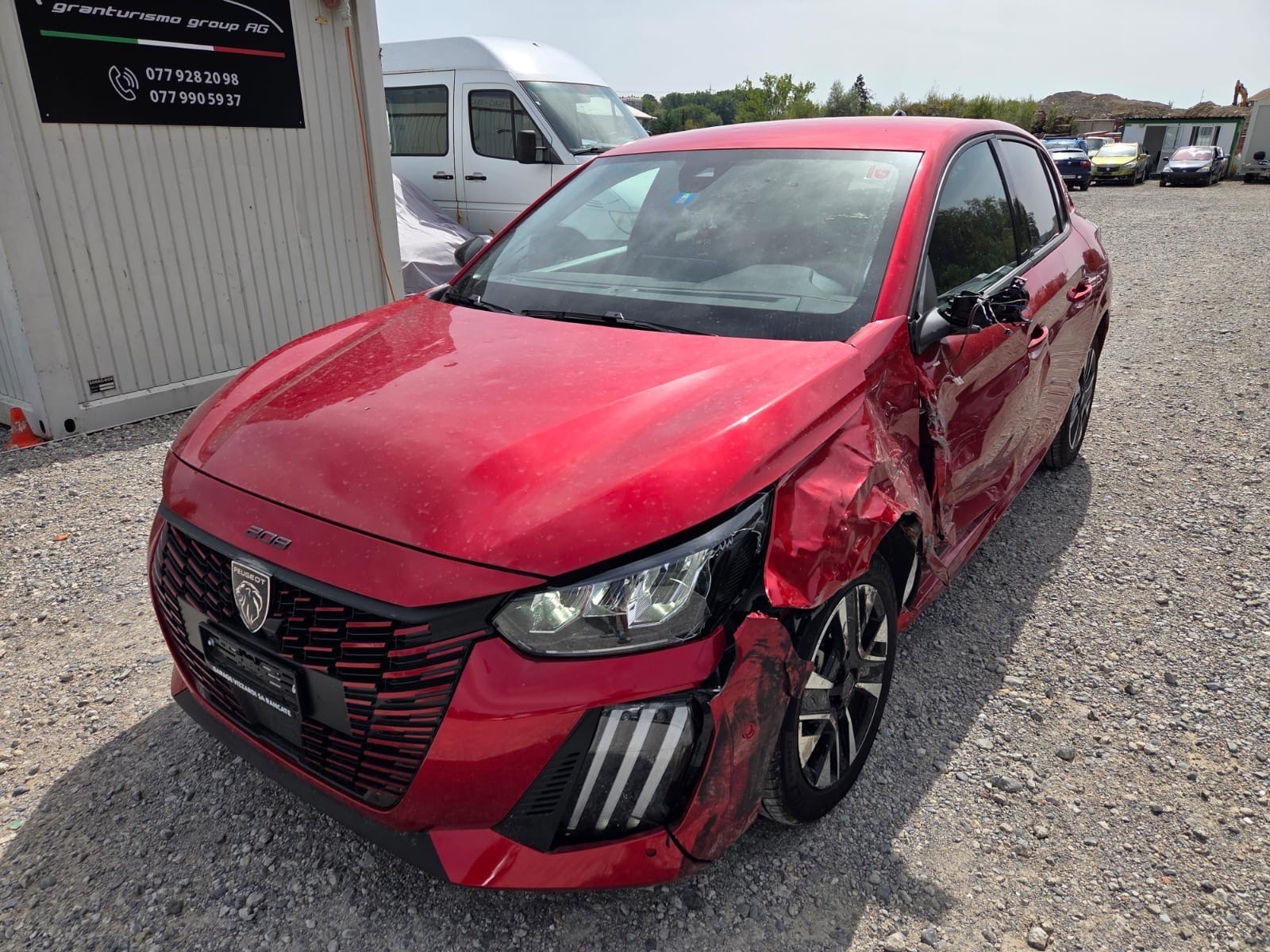 PEUGEOT 208 1.2 MHEV 110 Allure Premium