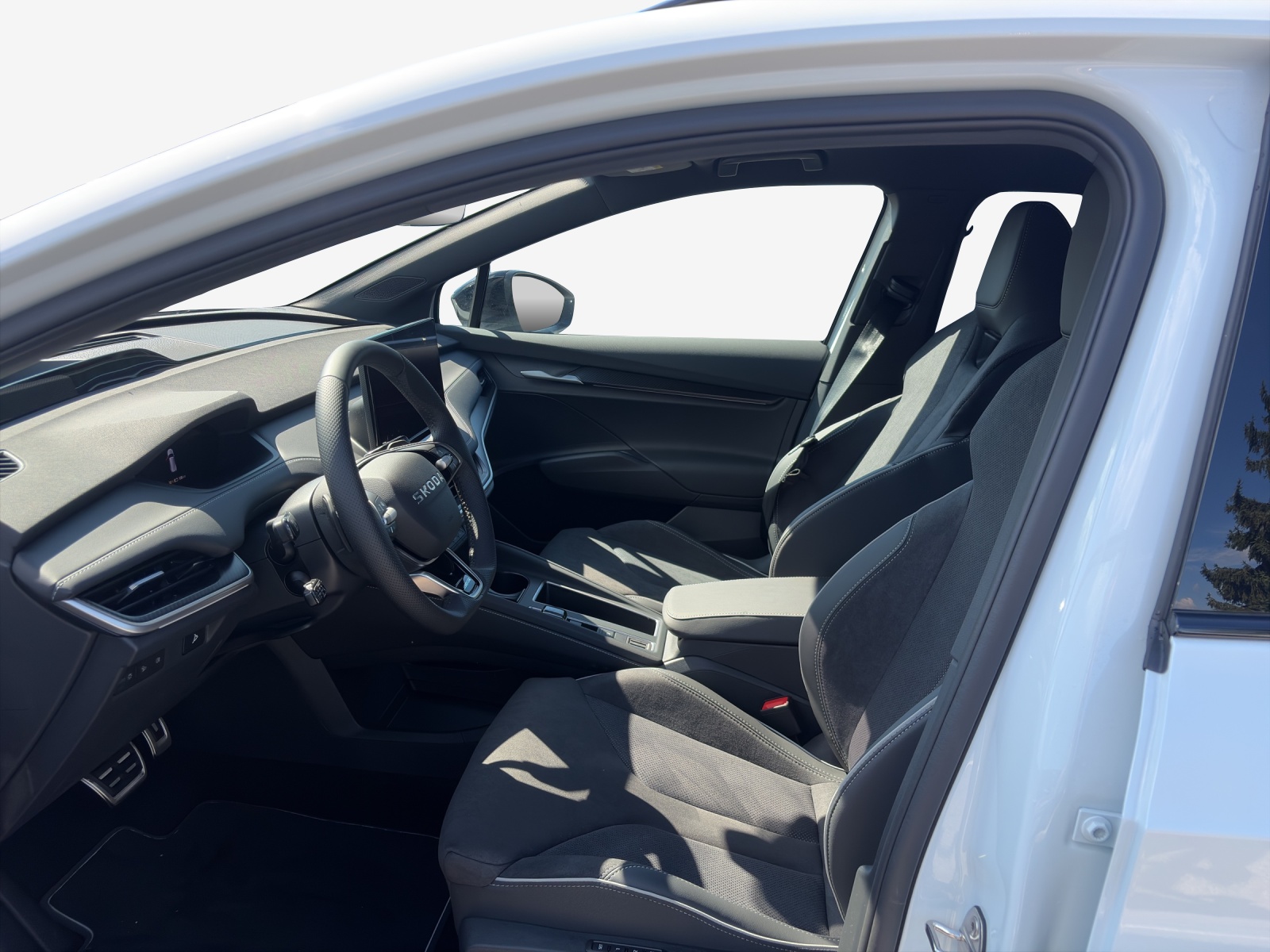 SKODA Enyaq 85x Sportline 4x4-image-7