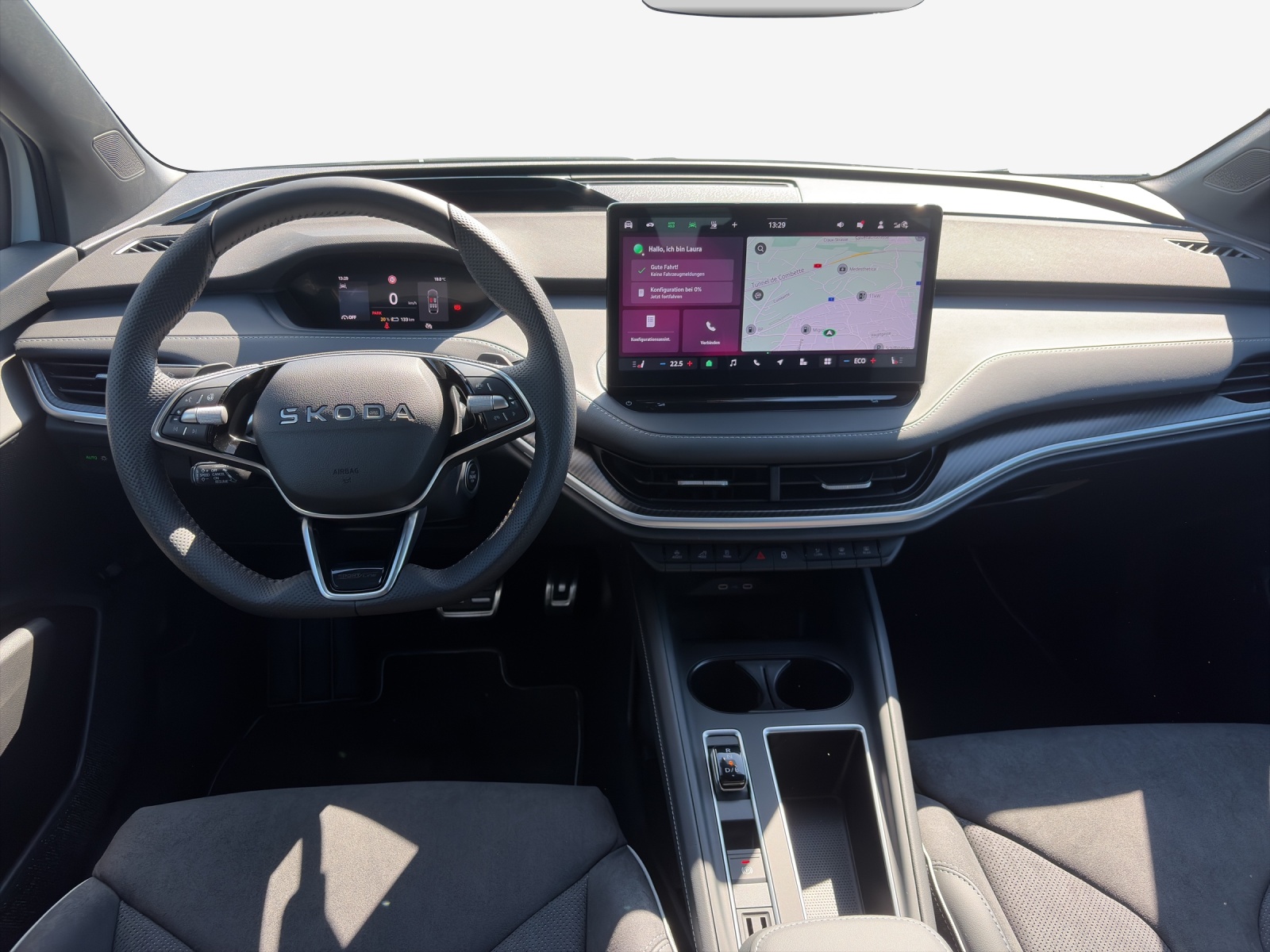 SKODA Enyaq 85x Sportline 4x4-image-8
