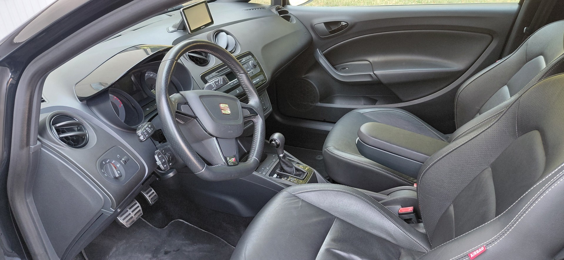 SEAT SEAT Ibiza Cupra-image-6