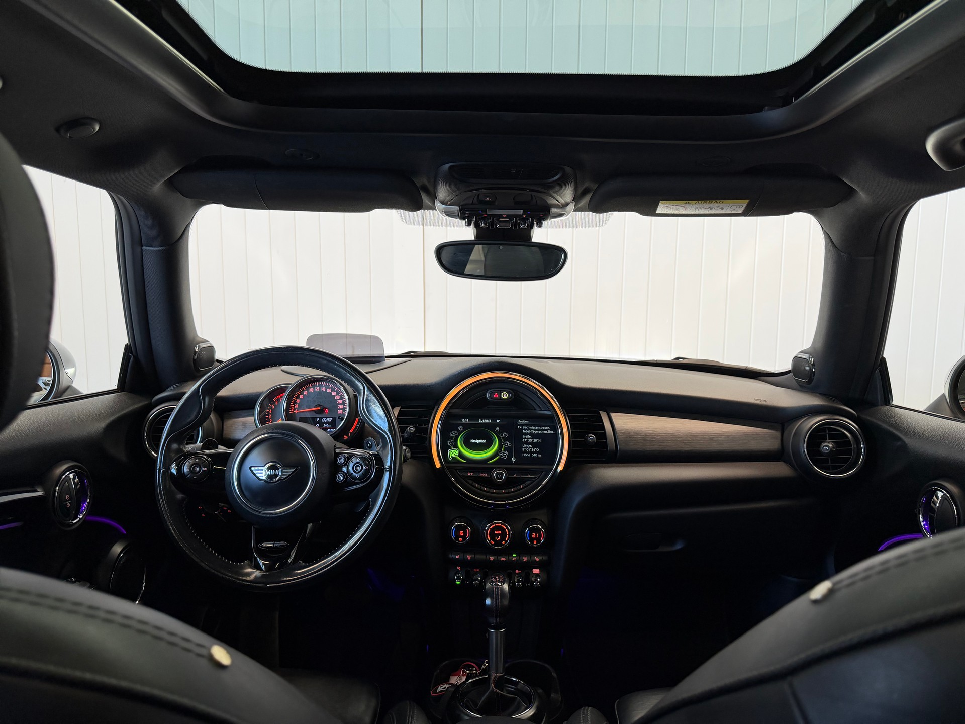 MINI Cooper S Steptronic / frisch am MFK & Service-image-11