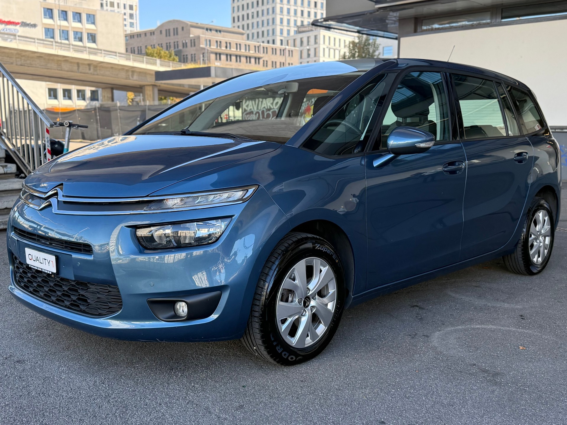 CITROEN Grand C4 Picasso 1.6 e-HDi Séduction EGS6-image-2