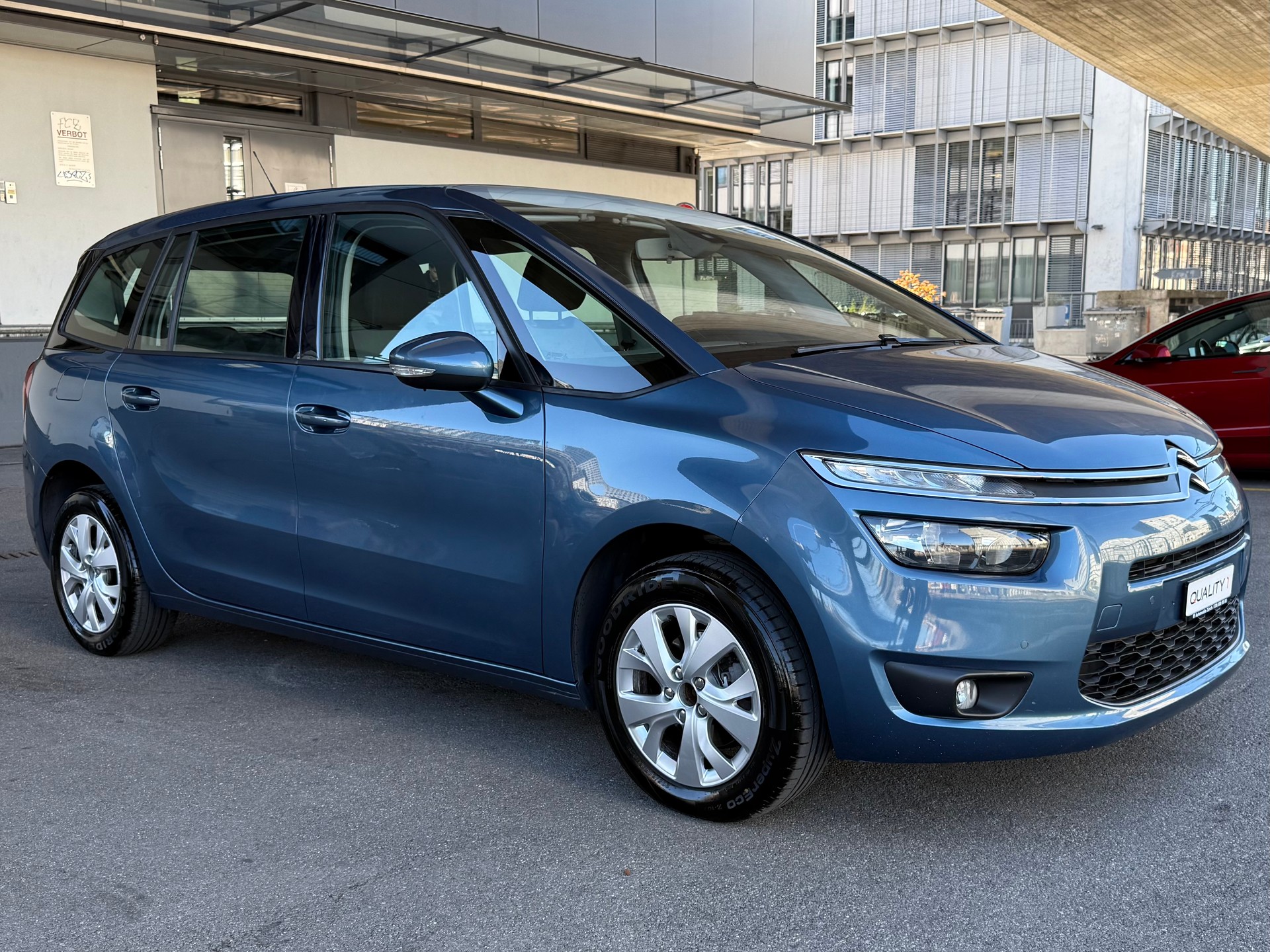 CITROEN Grand C4 Picasso 1.6 e-HDi Séduction EGS6-image-0