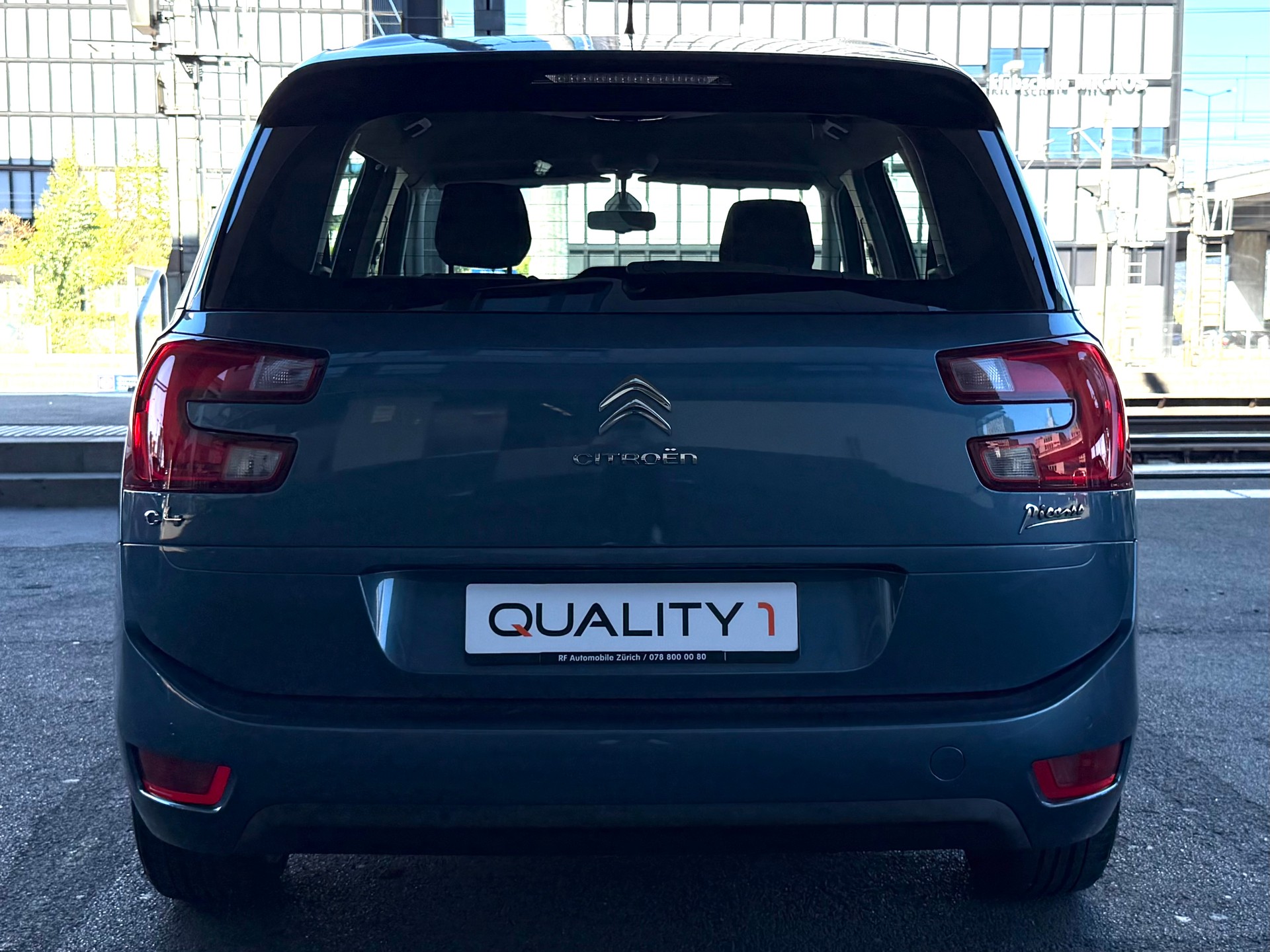 CITROEN Grand C4 Picasso 1.6 e-HDi Séduction EGS6-image-6