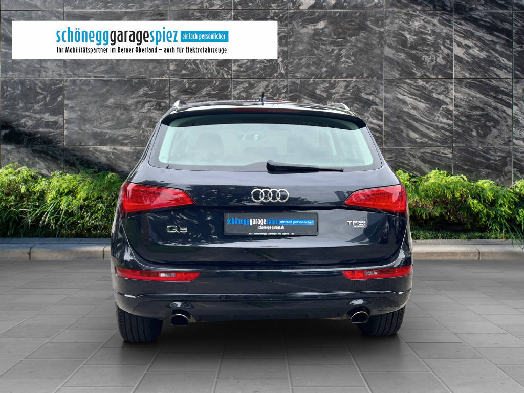 AUDI Q5 2.0 TFSI quattro T-Tronic-image-4