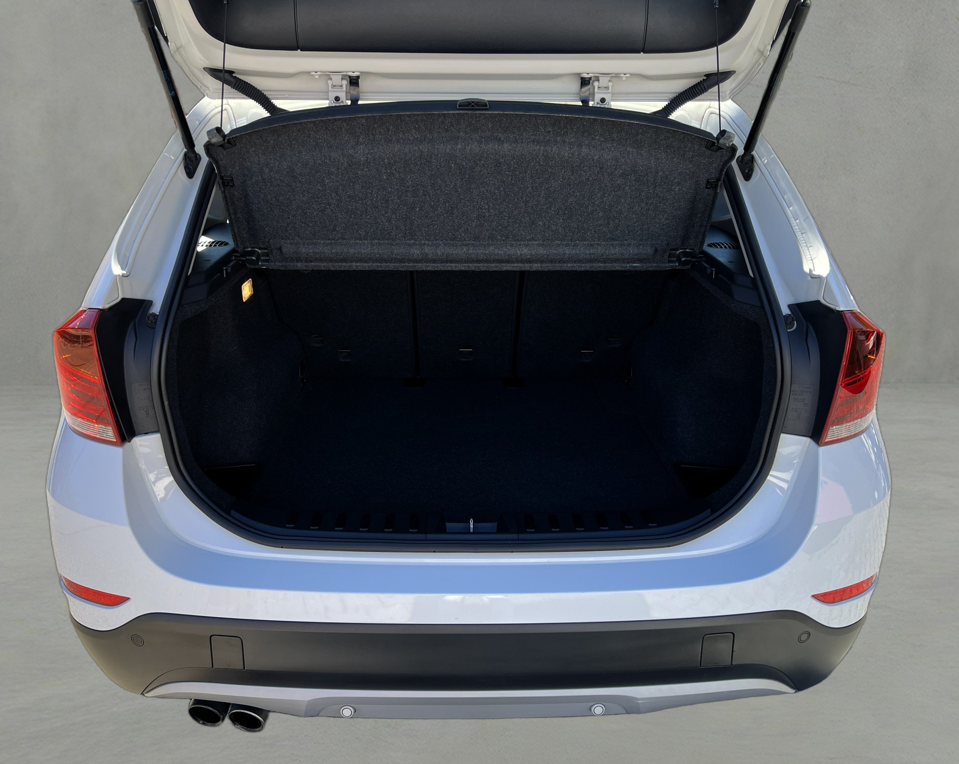 BMW X1 xDrive 20i Steptronic-image-9