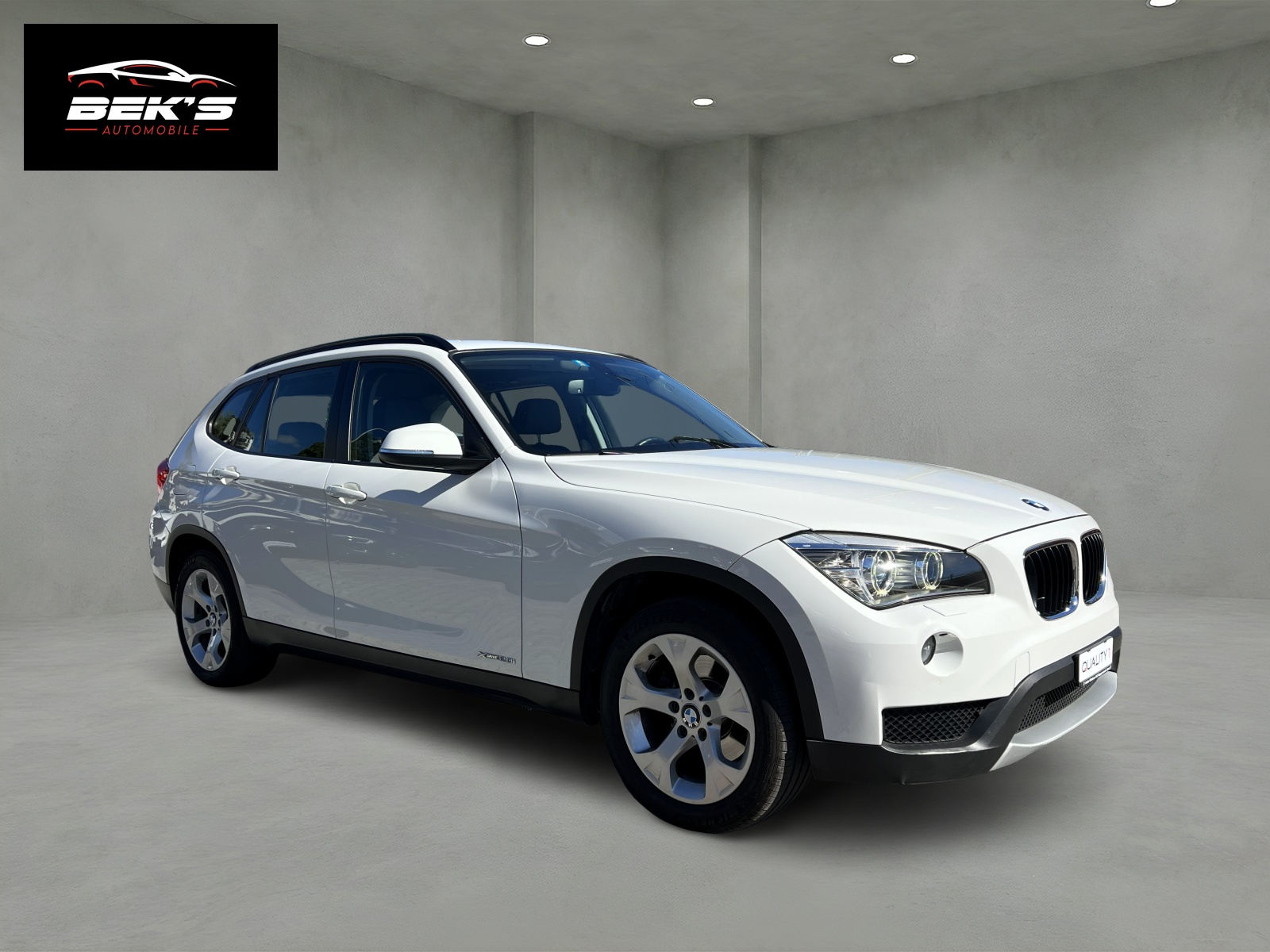 BMW X1 xDrive 20i Steptronic-image-6