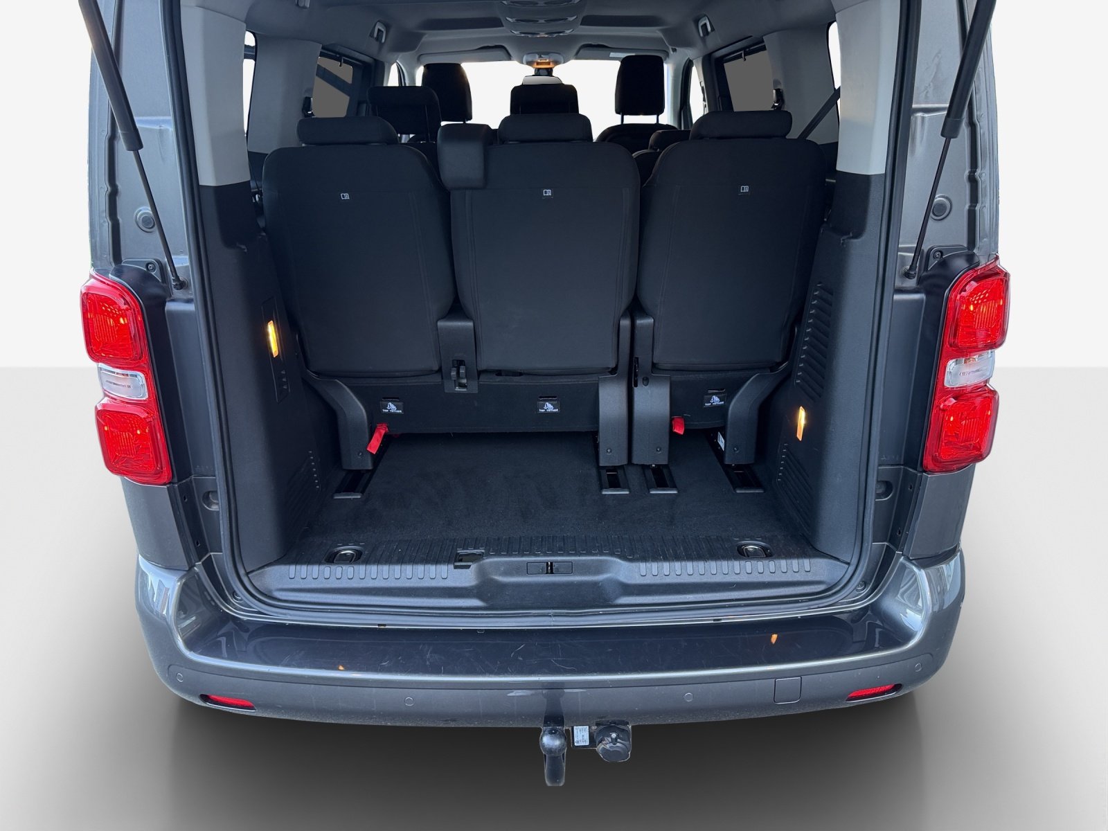 TOYOTA Proace Verso 2.0 D-4D Trend Medium 4x4-image-12