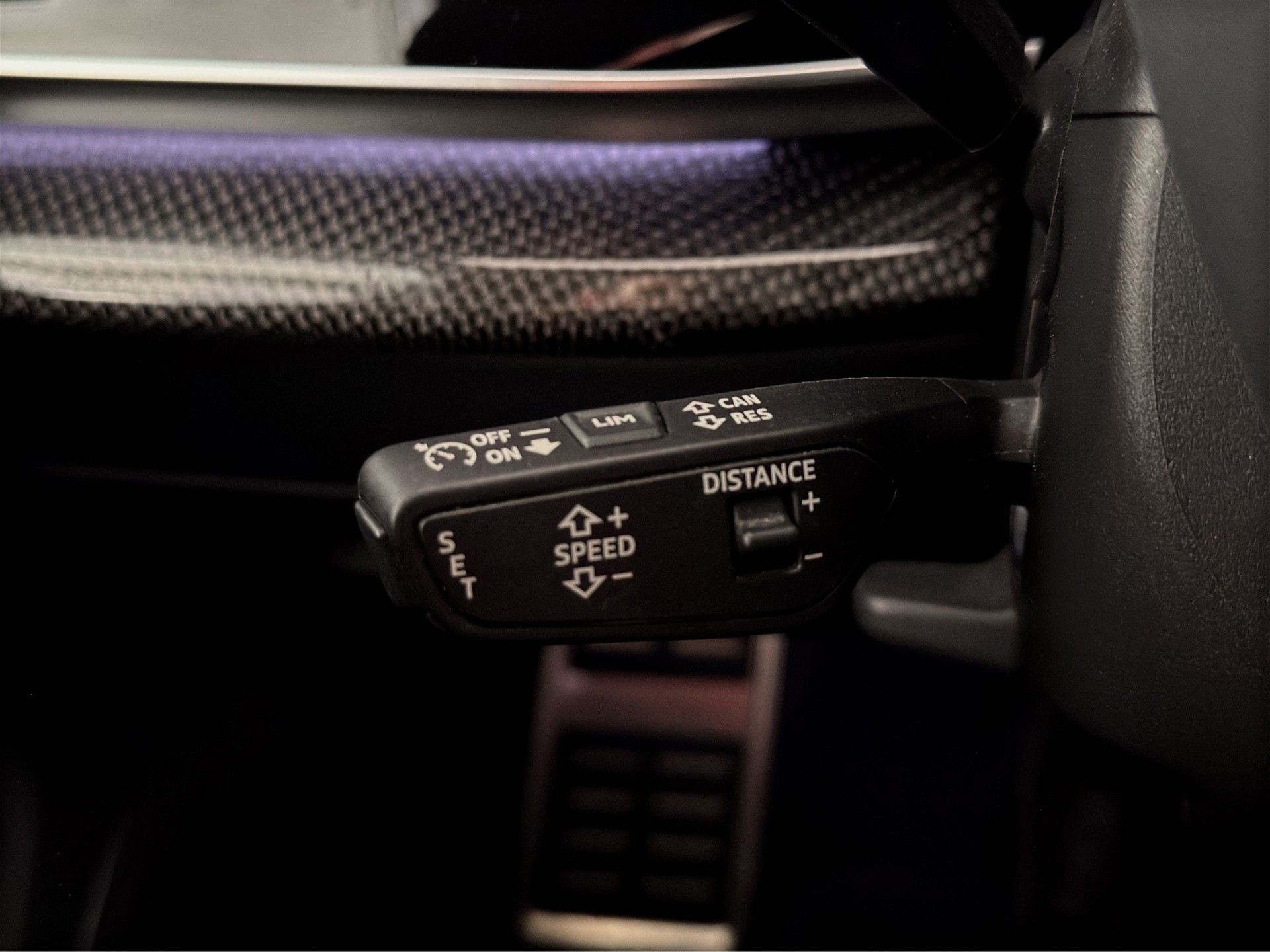 AUDI SQ7 TFSI quattro Competizion Plus "Carbon-Pano-AHK-7.Sitzer"-image-20