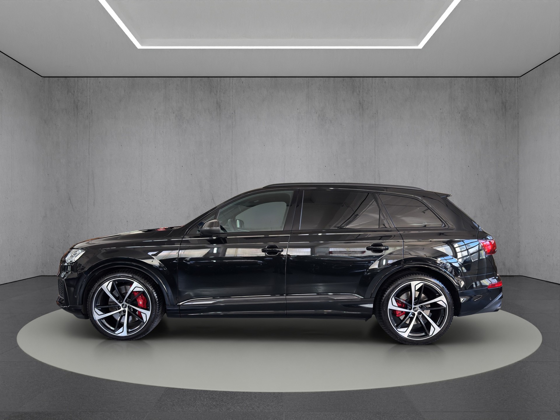 AUDI SQ7 TFSI quattro Competizion Plus "Carbon-Pano-AHK-7.Sitzer"-image-2
