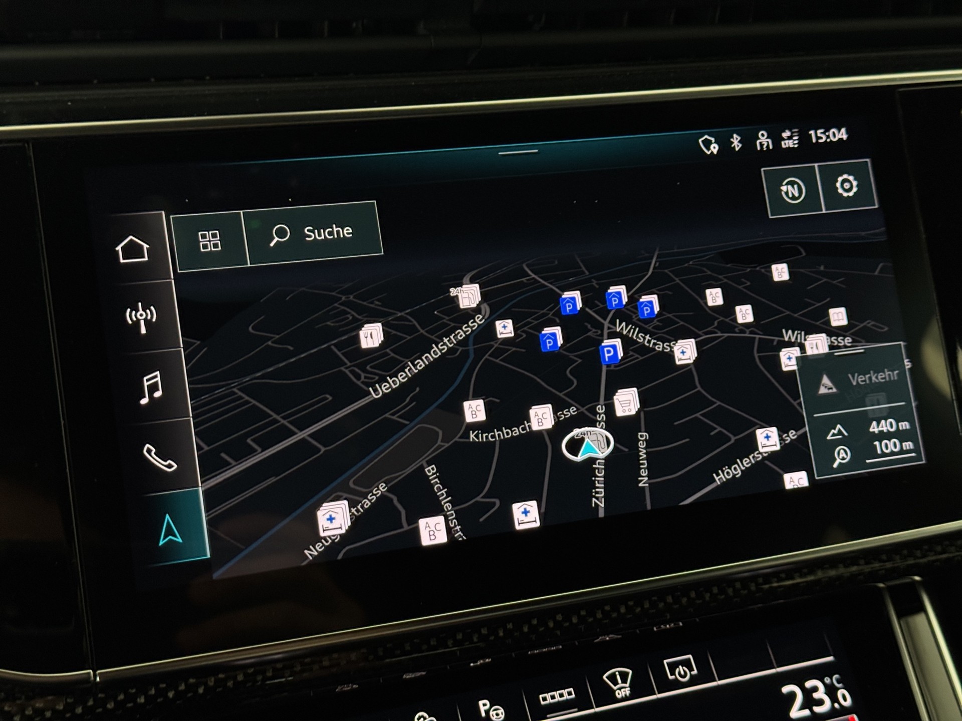AUDI SQ7 TFSI quattro Competizion Plus "Carbon-Pano-AHK-7.Sitzer"-image-23