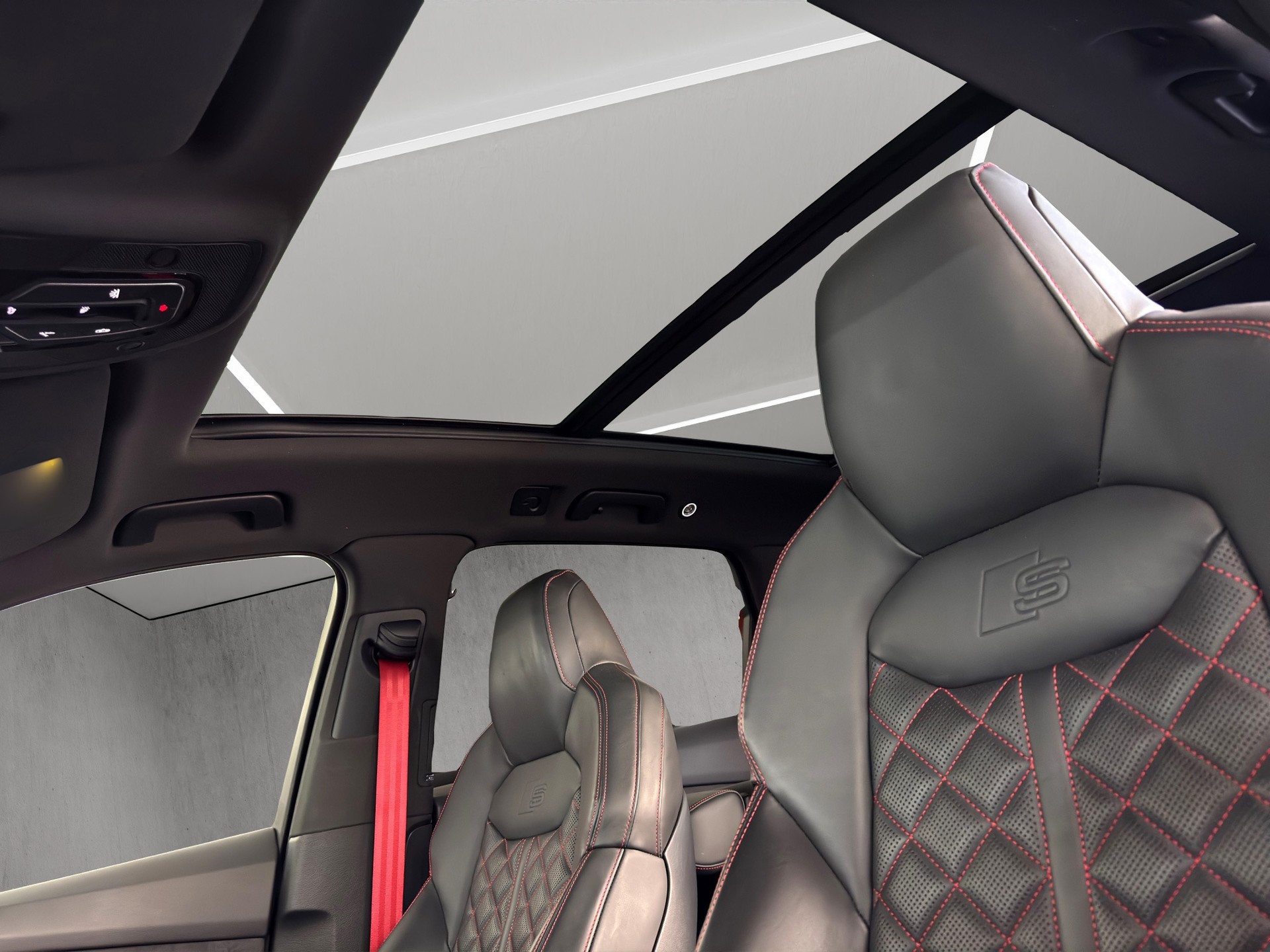 AUDI SQ7 TFSI quattro Competizion Plus "Carbon-Pano-AHK-7.Sitzer"-image-10